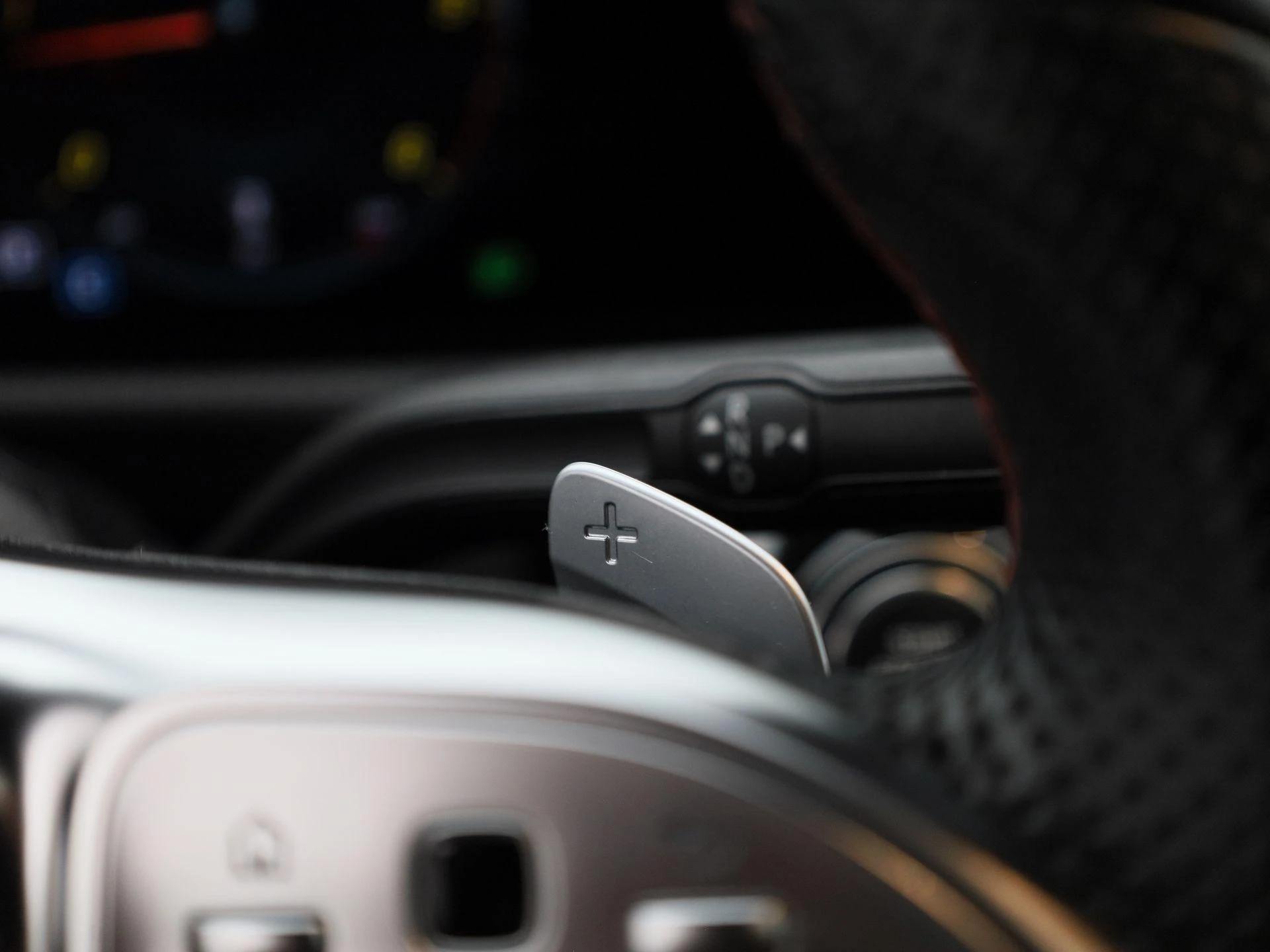 Mercedes-Benz CLA 180 d AMG Line Shooting Brake + CARPLAY + PANO DAK + TREKHAAK + MEMORY SEATS +