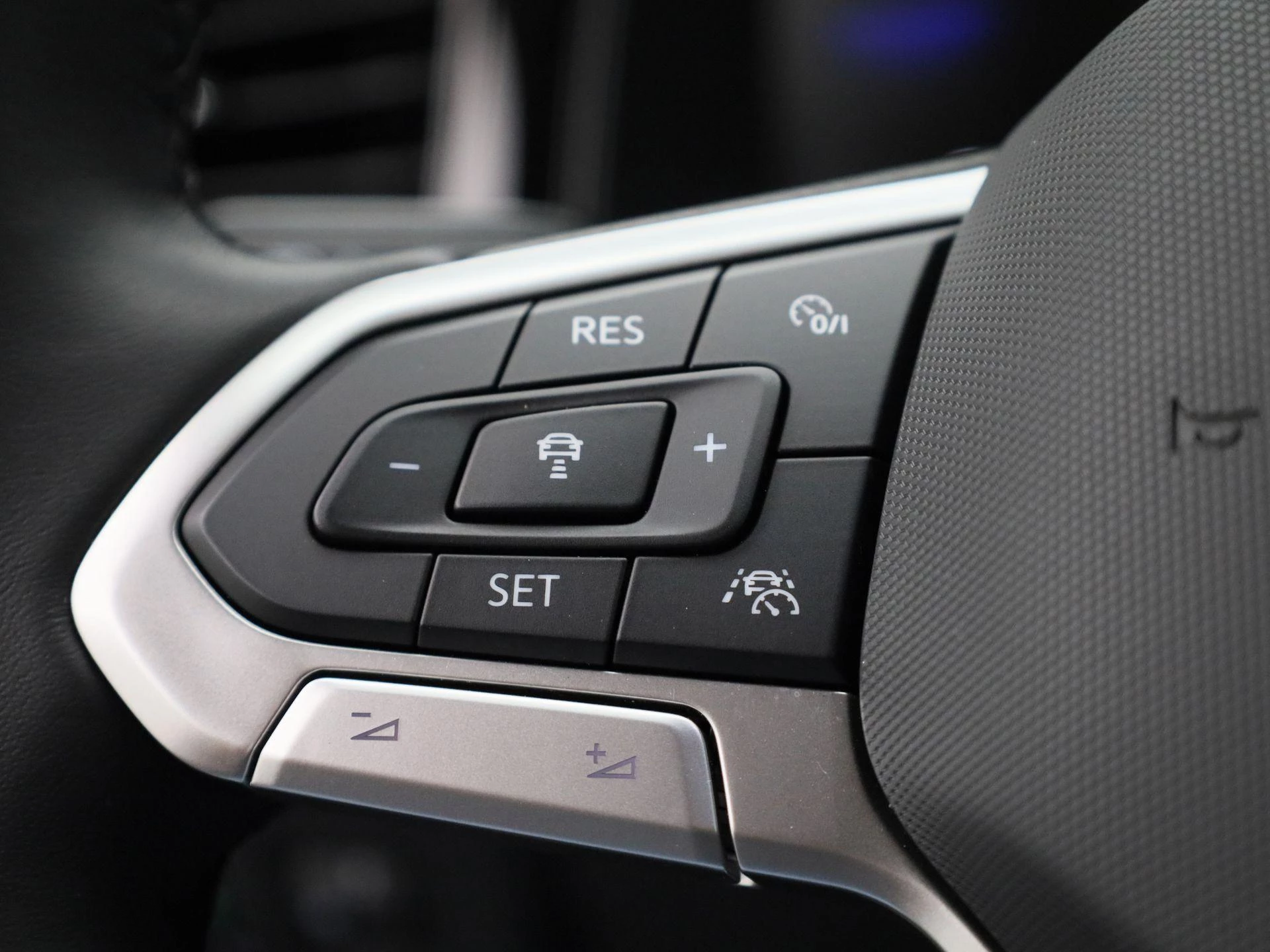 Volkswagen-Taigo-image-17