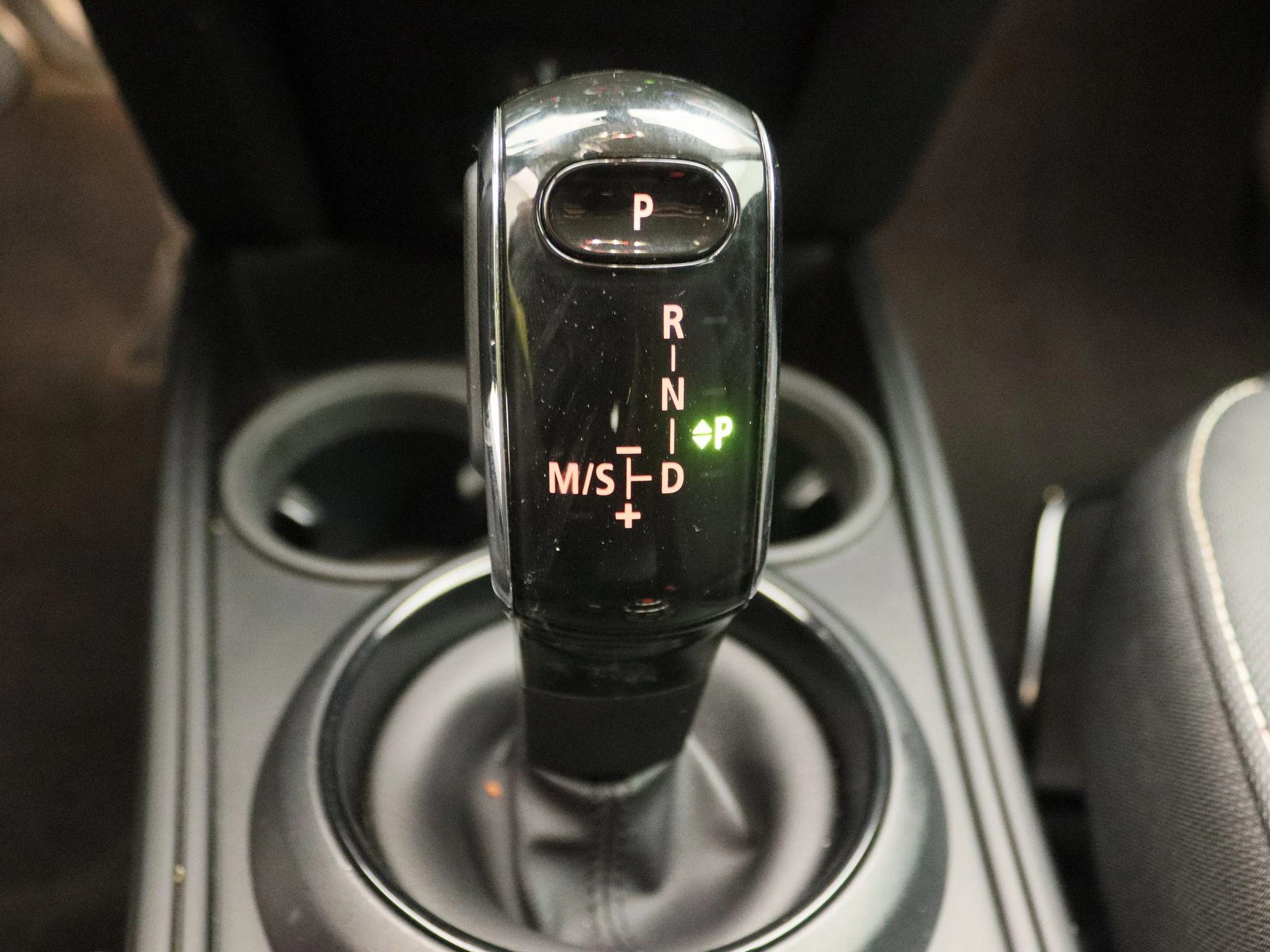 MINI-Countryman-image-10