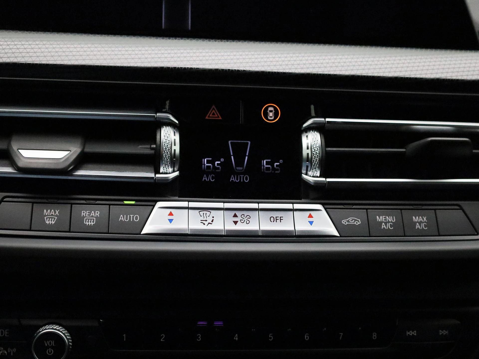BMW-2 Serie-image-21
