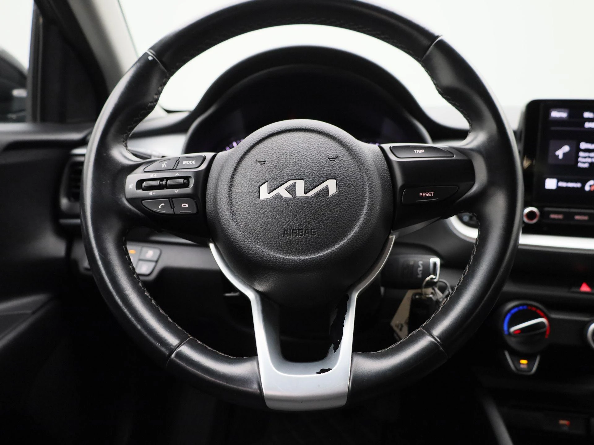 Kia-Stonic-image-6