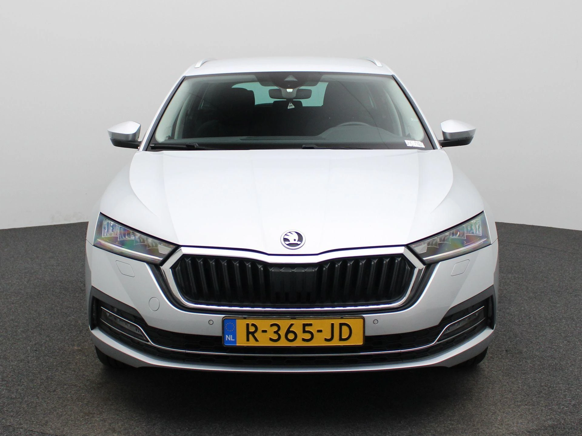Škoda-Octavia-image-2