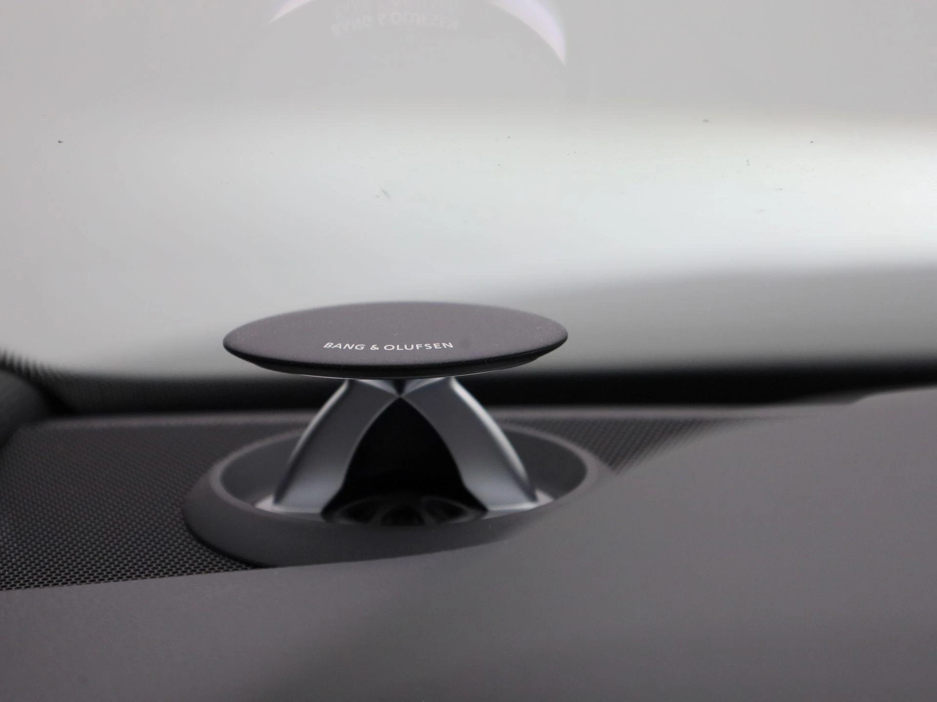 Audi-A8-image-25