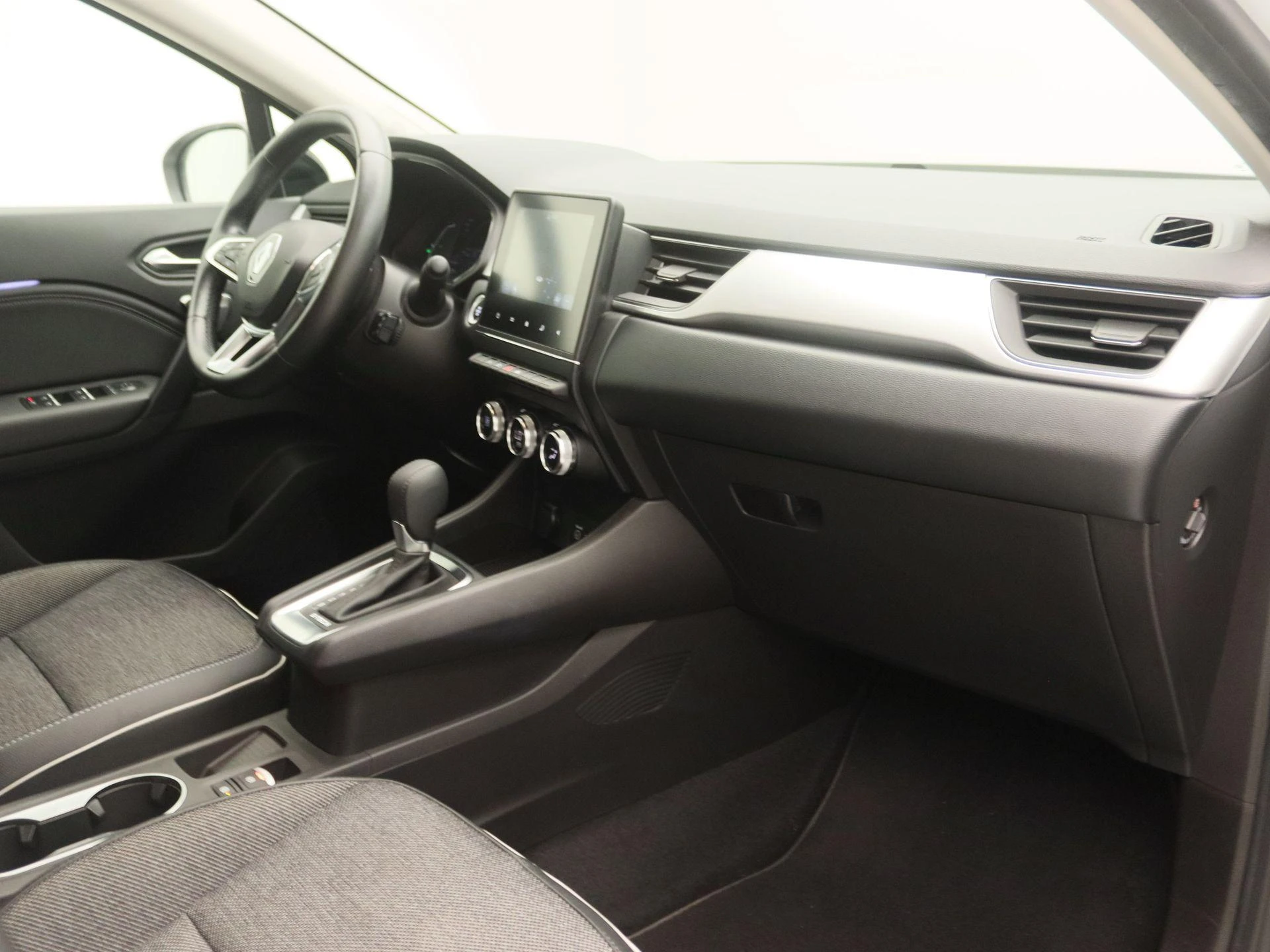 Renault-Captur-image-22