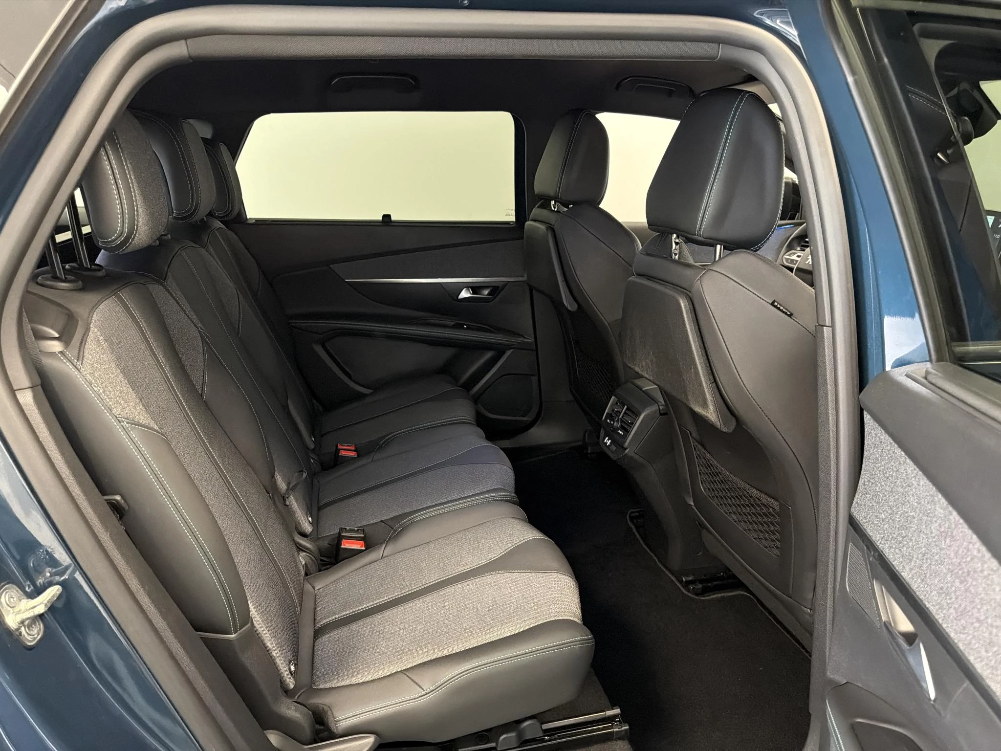 Peugeot-5008-image-7