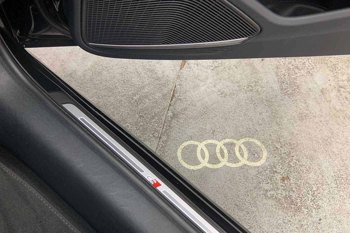 Audi-A4-image-27