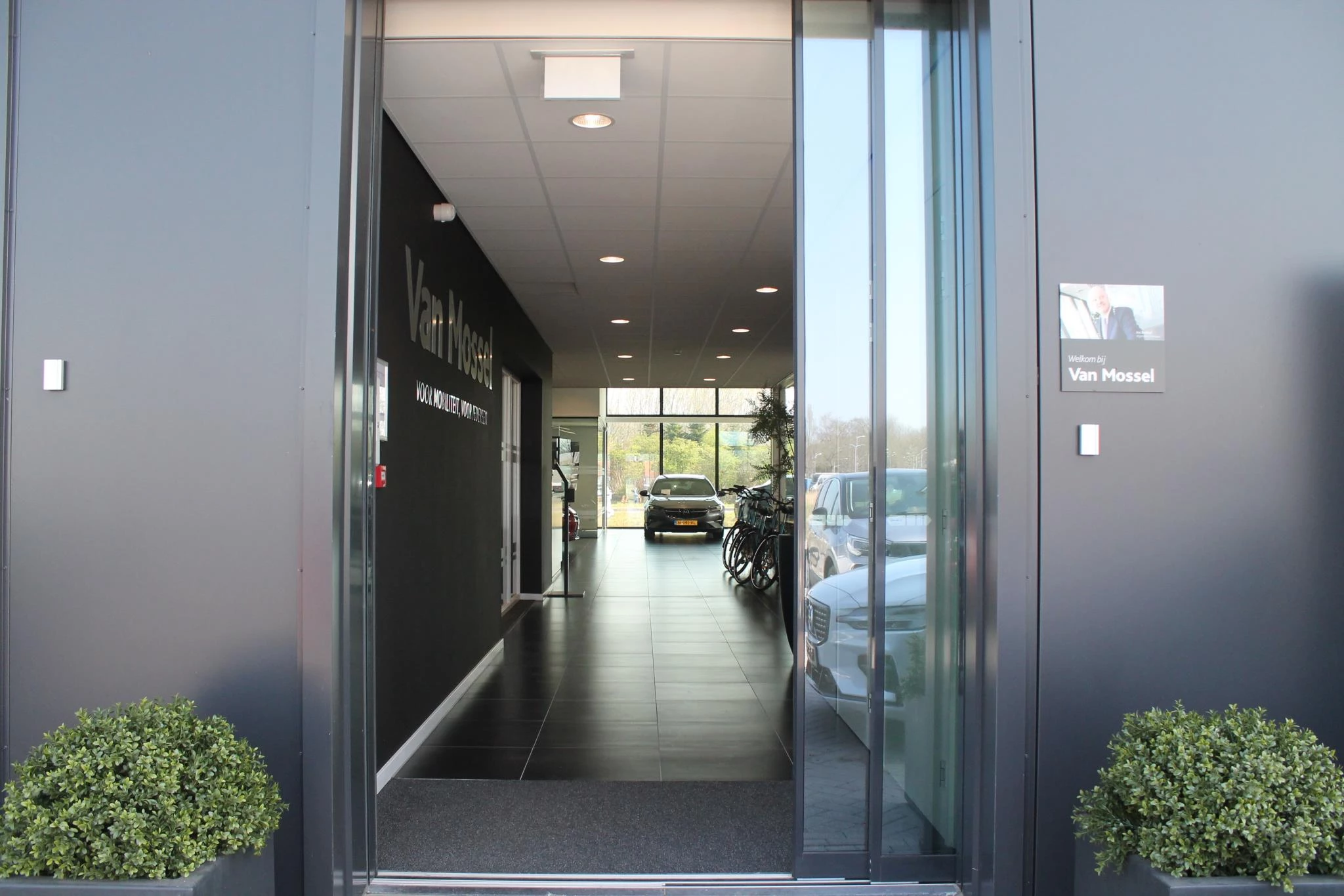 Hyundai-Kona-image-44