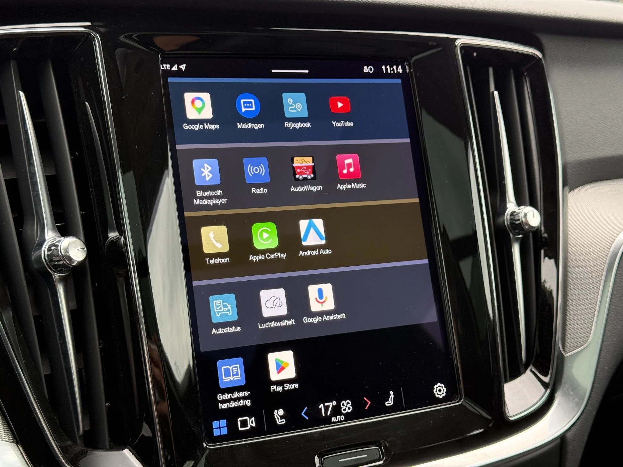 Volvo-V60-image-20