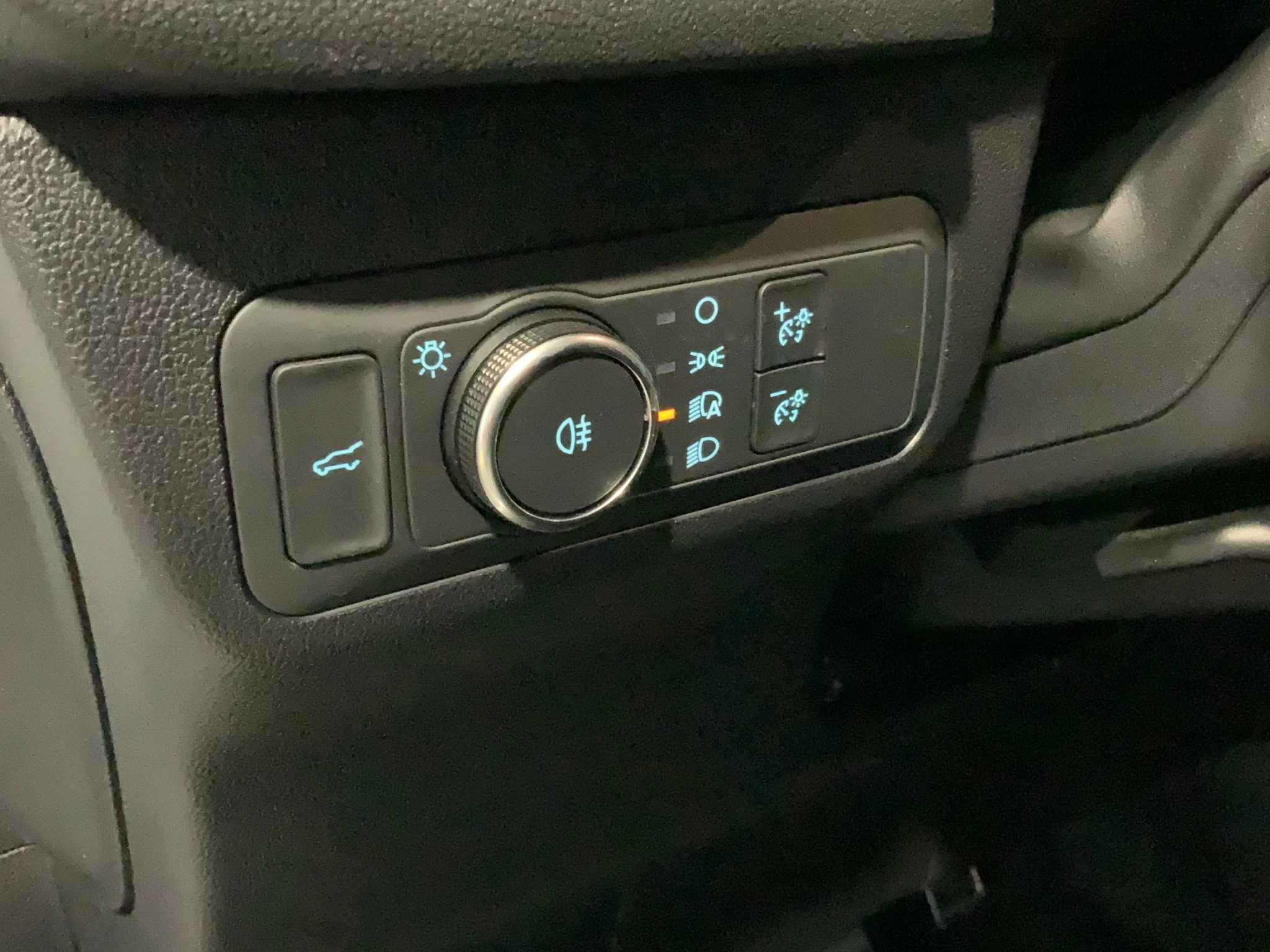 Ford Kuga ST-Line X Aut.*360GRAD*LED-MATRIX*NAVI*GRA*WINTER-PKT.