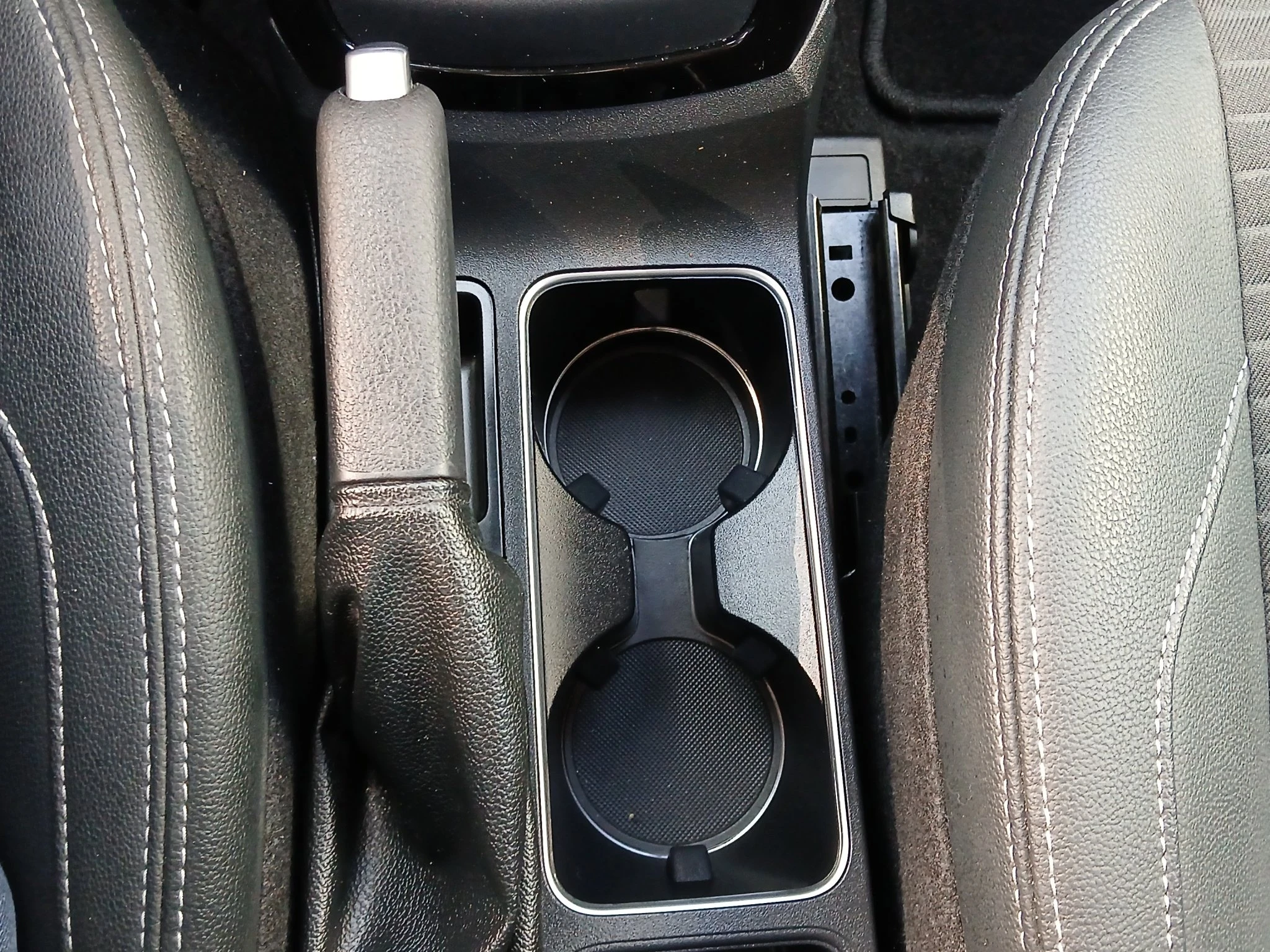 Ford-EcoSport-image-24