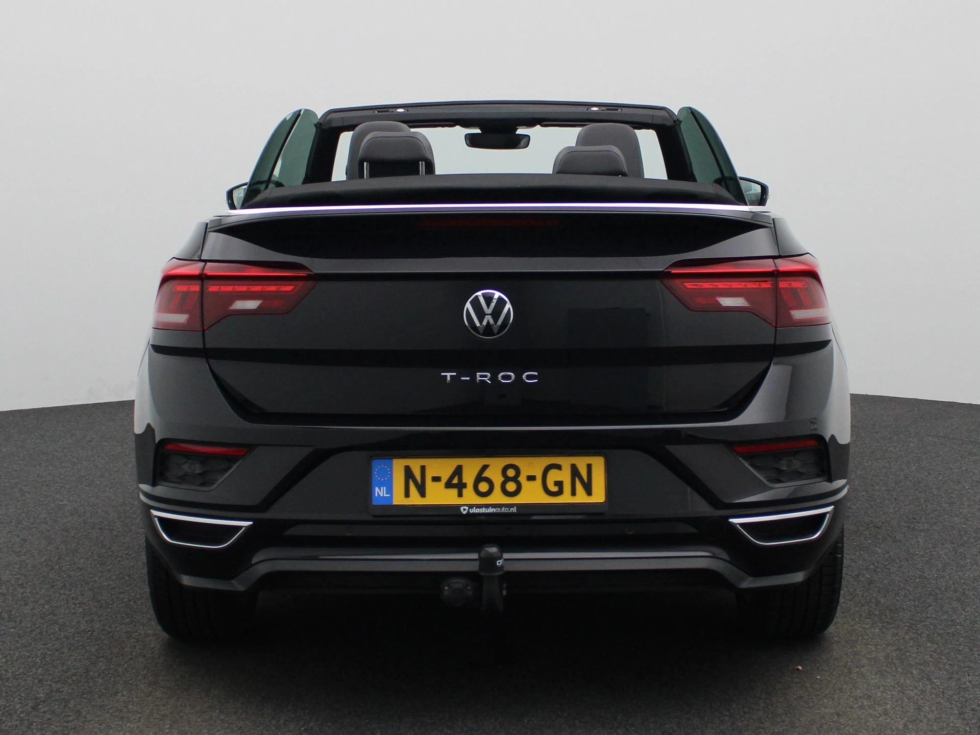 Volkswagen-T-Roc-image-4