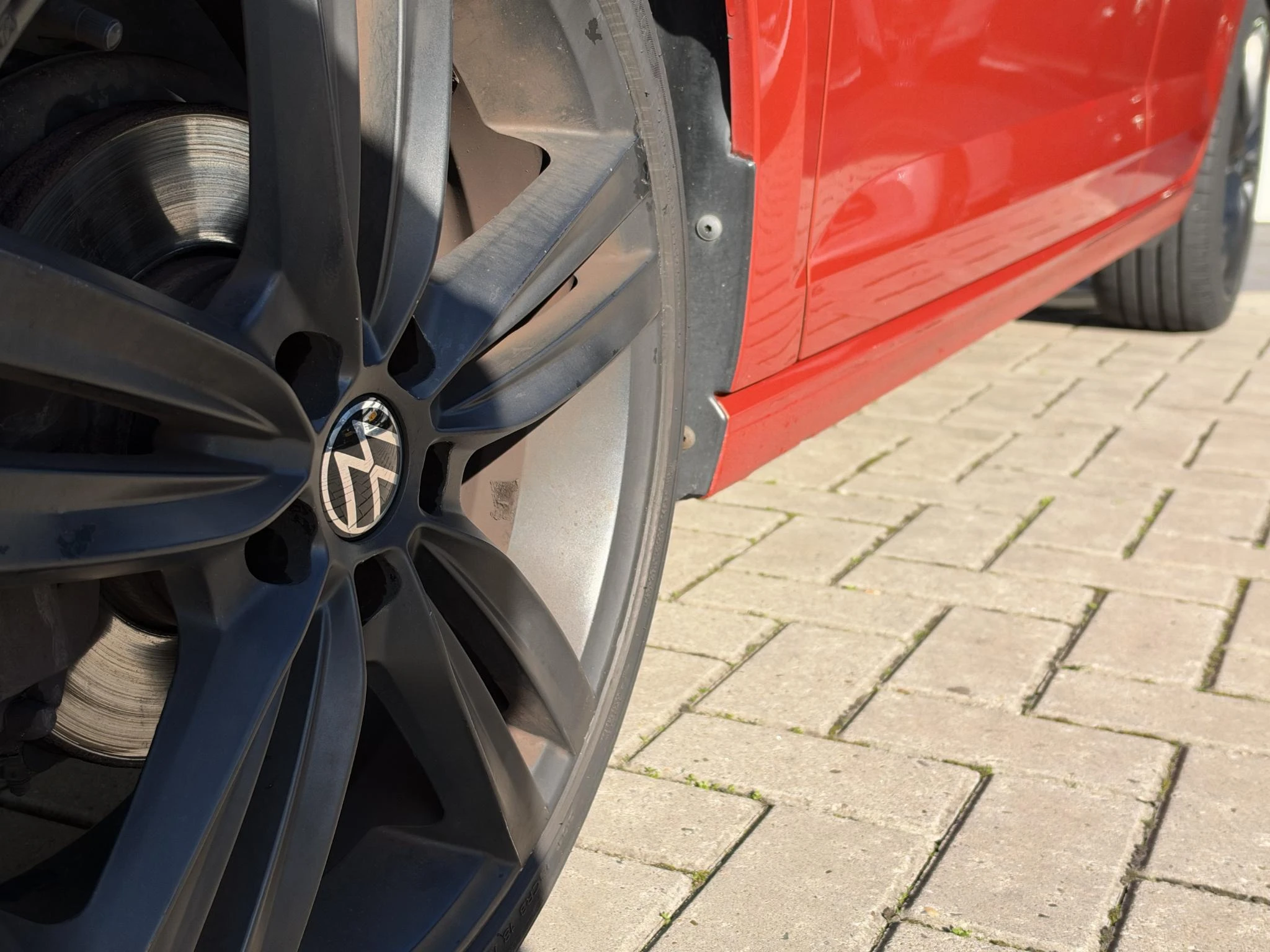 Volkswagen-Polo-image-1