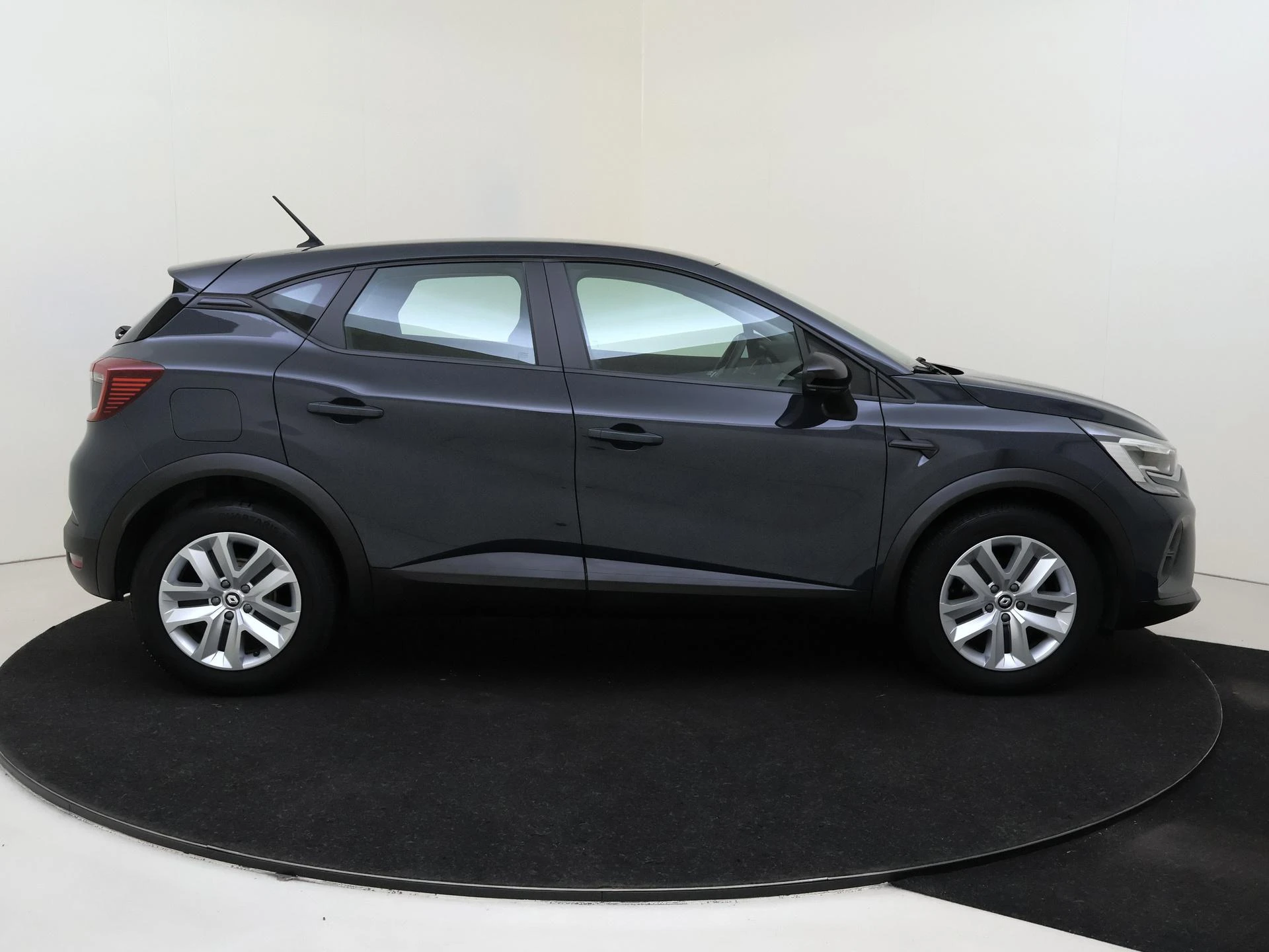 Renault-Captur-image-8