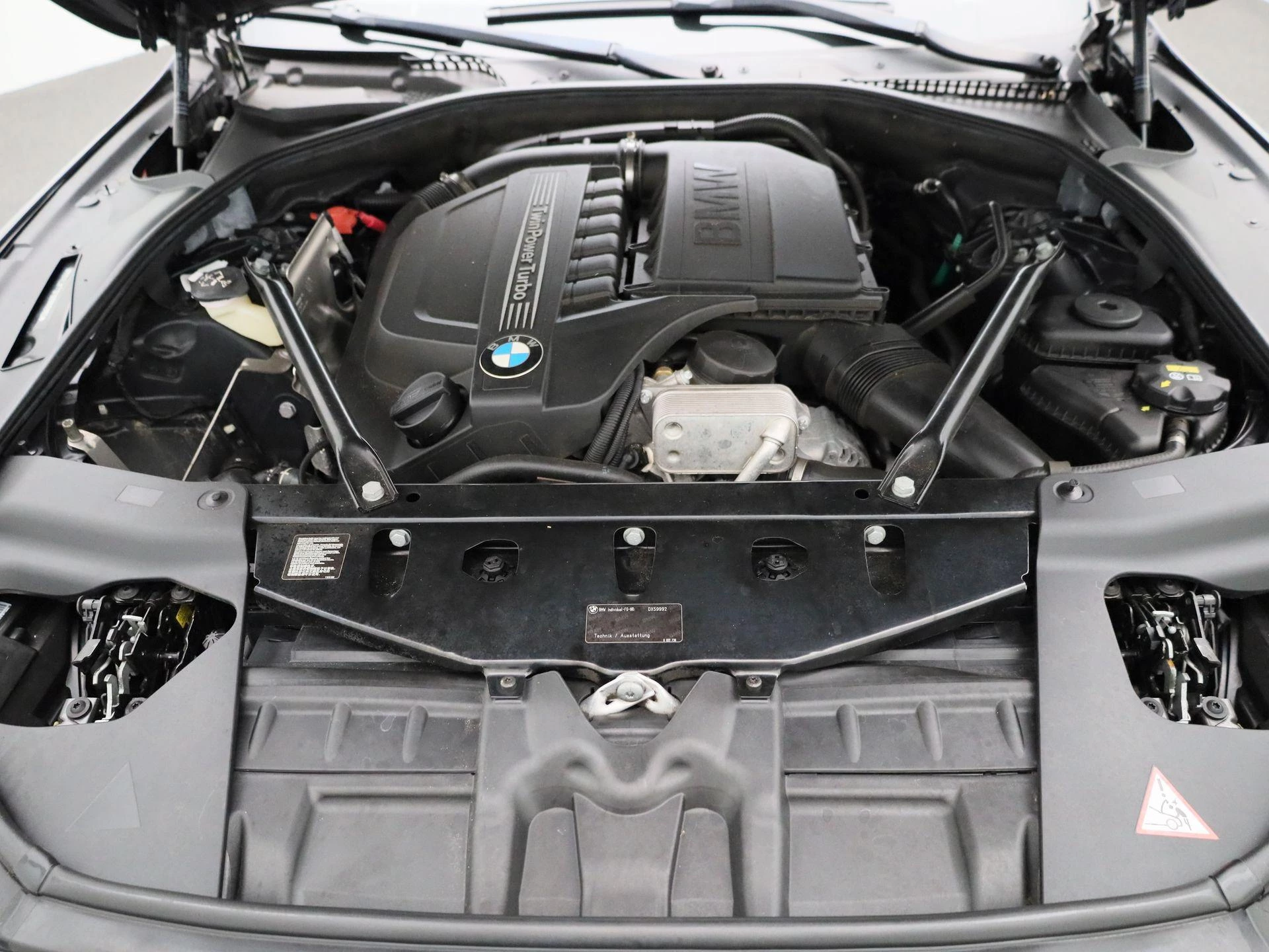 BMW-6 Serie-image-40