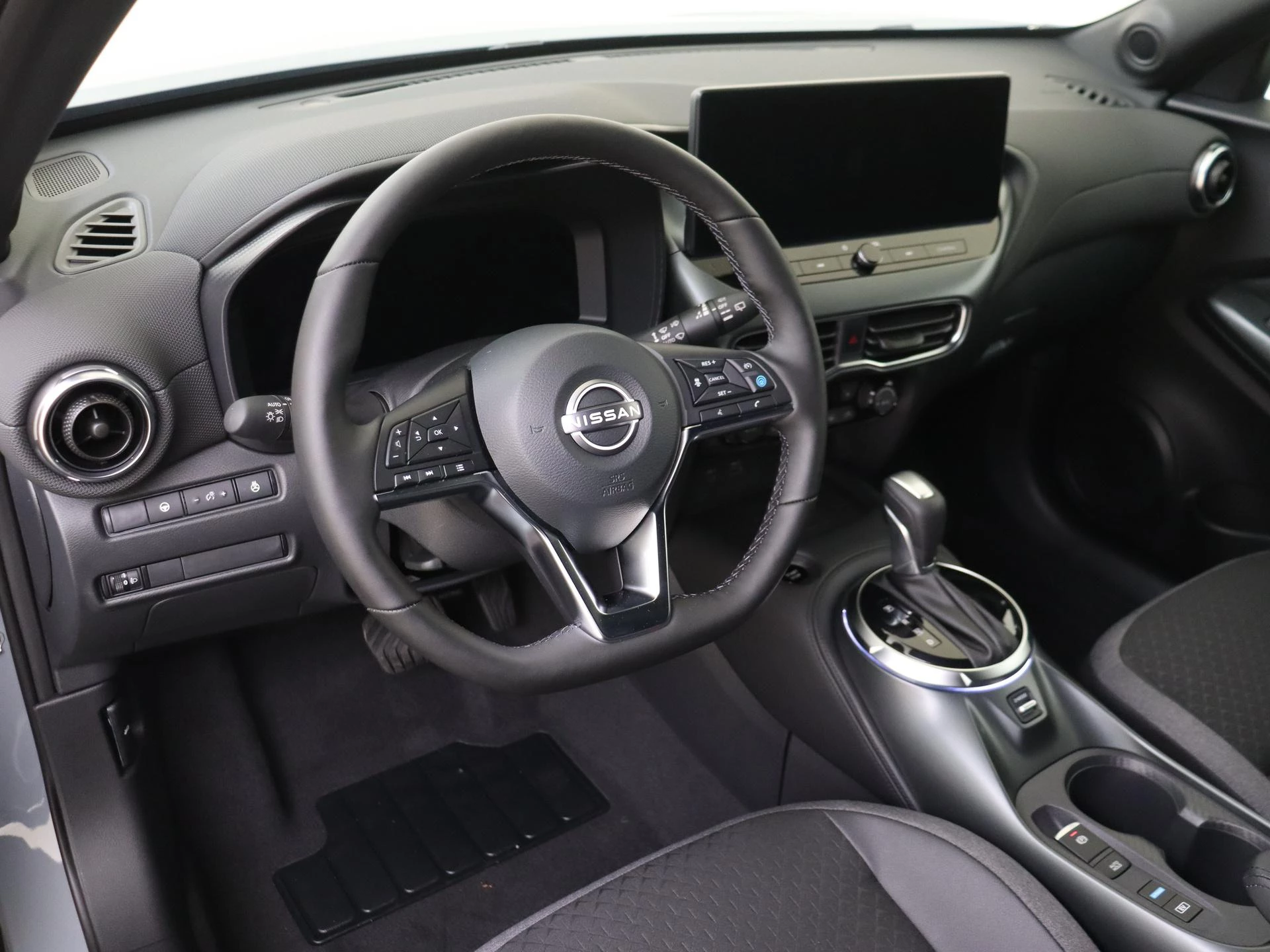 Nissan-Juke-image-12