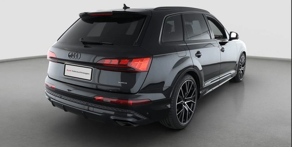 Audi-Q7-image-2