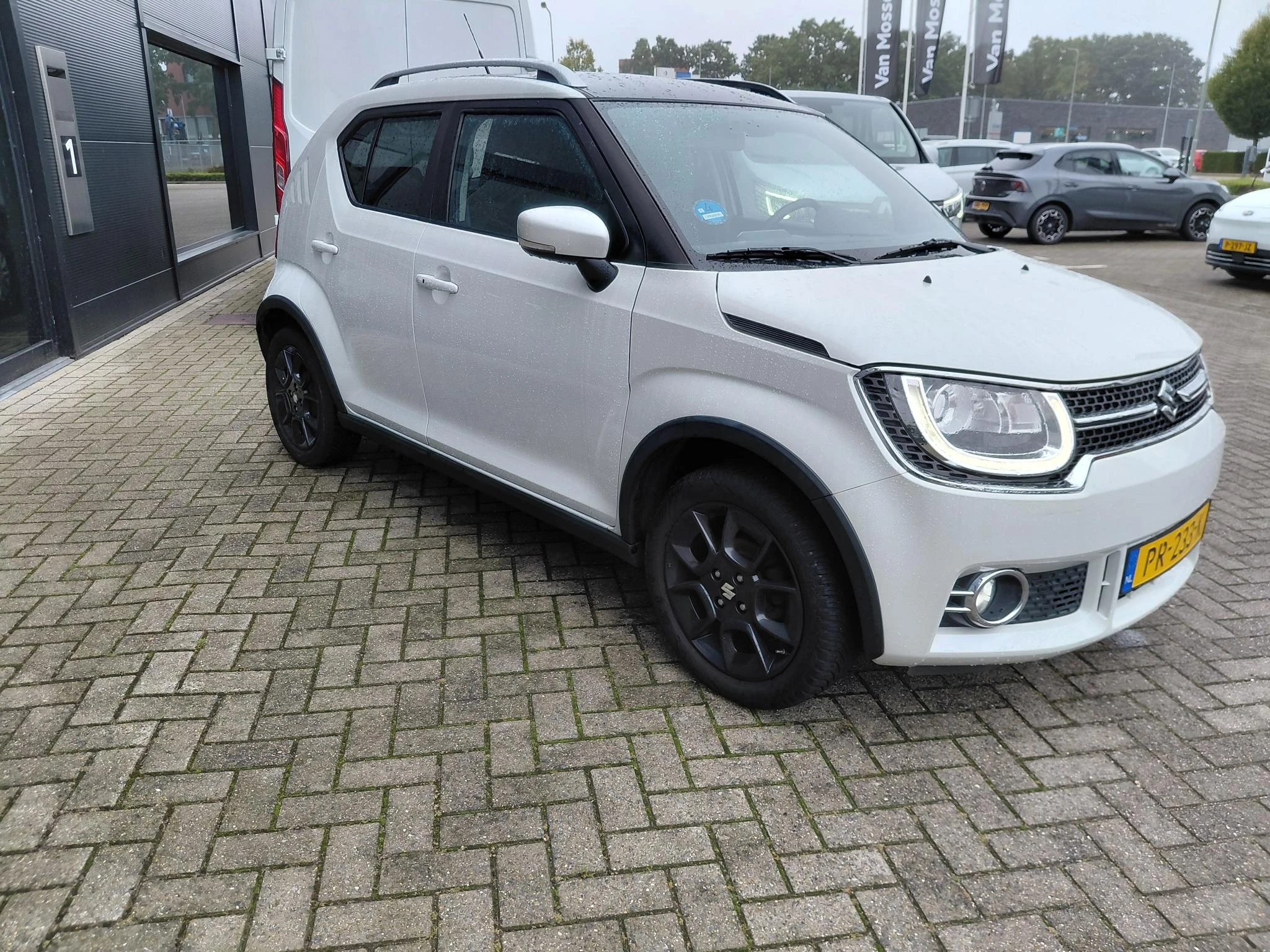 Suzuki-Ignis-image-6
