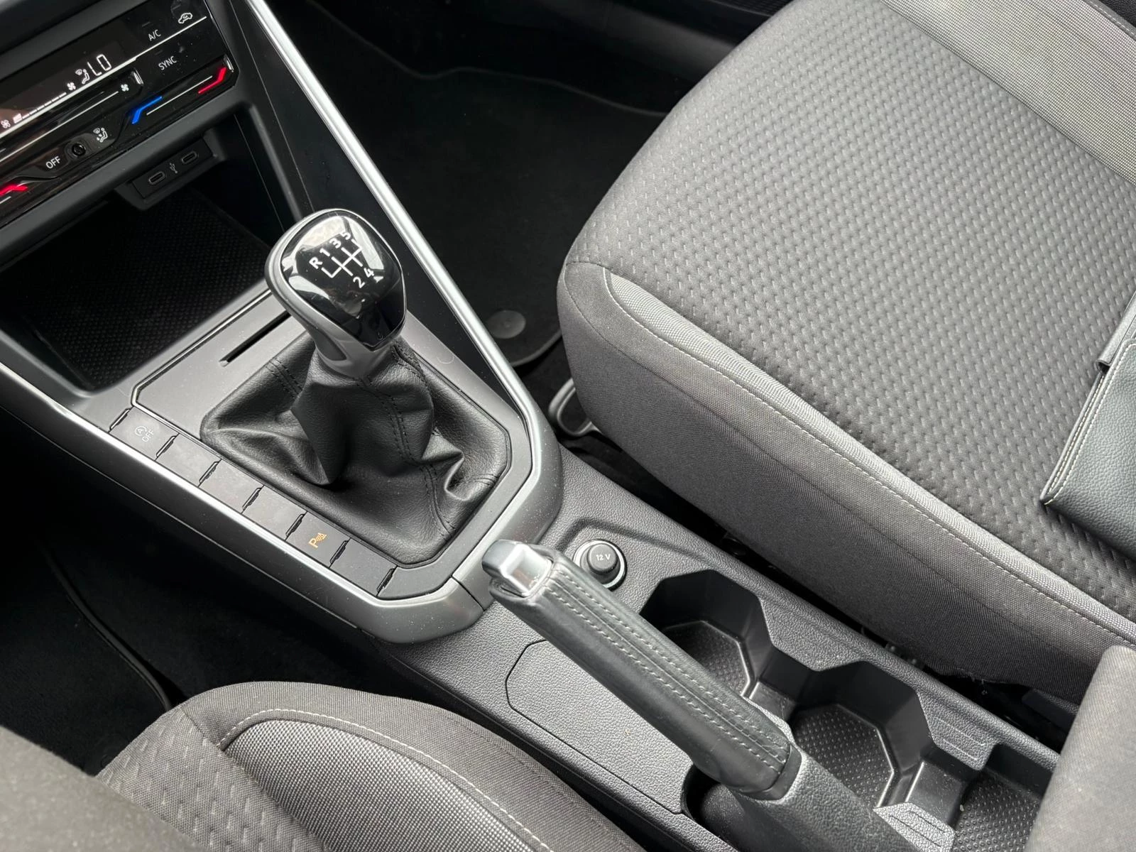Volkswagen Polo 1.0 TSI Life Business