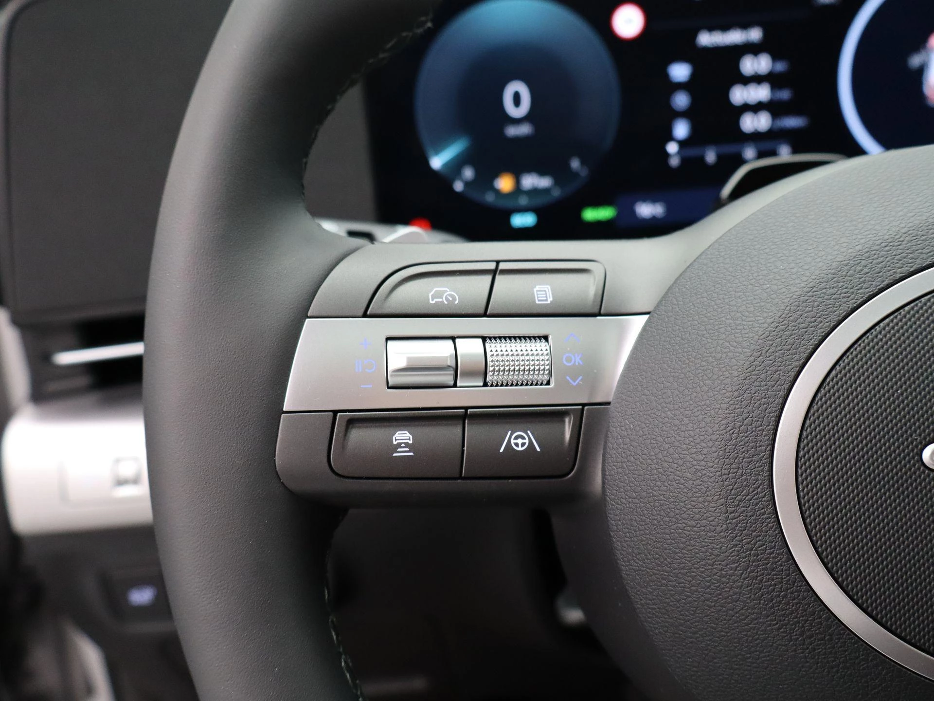 Hyundai-Kona-image-18