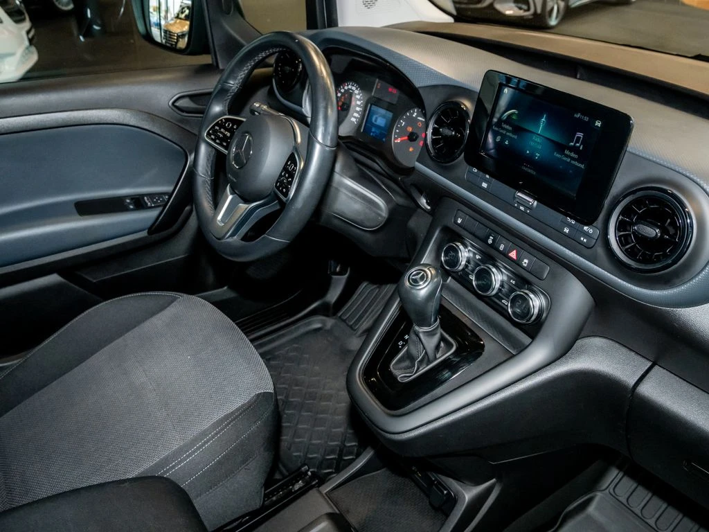 Mercedes-Benz-Citan 112-image-9