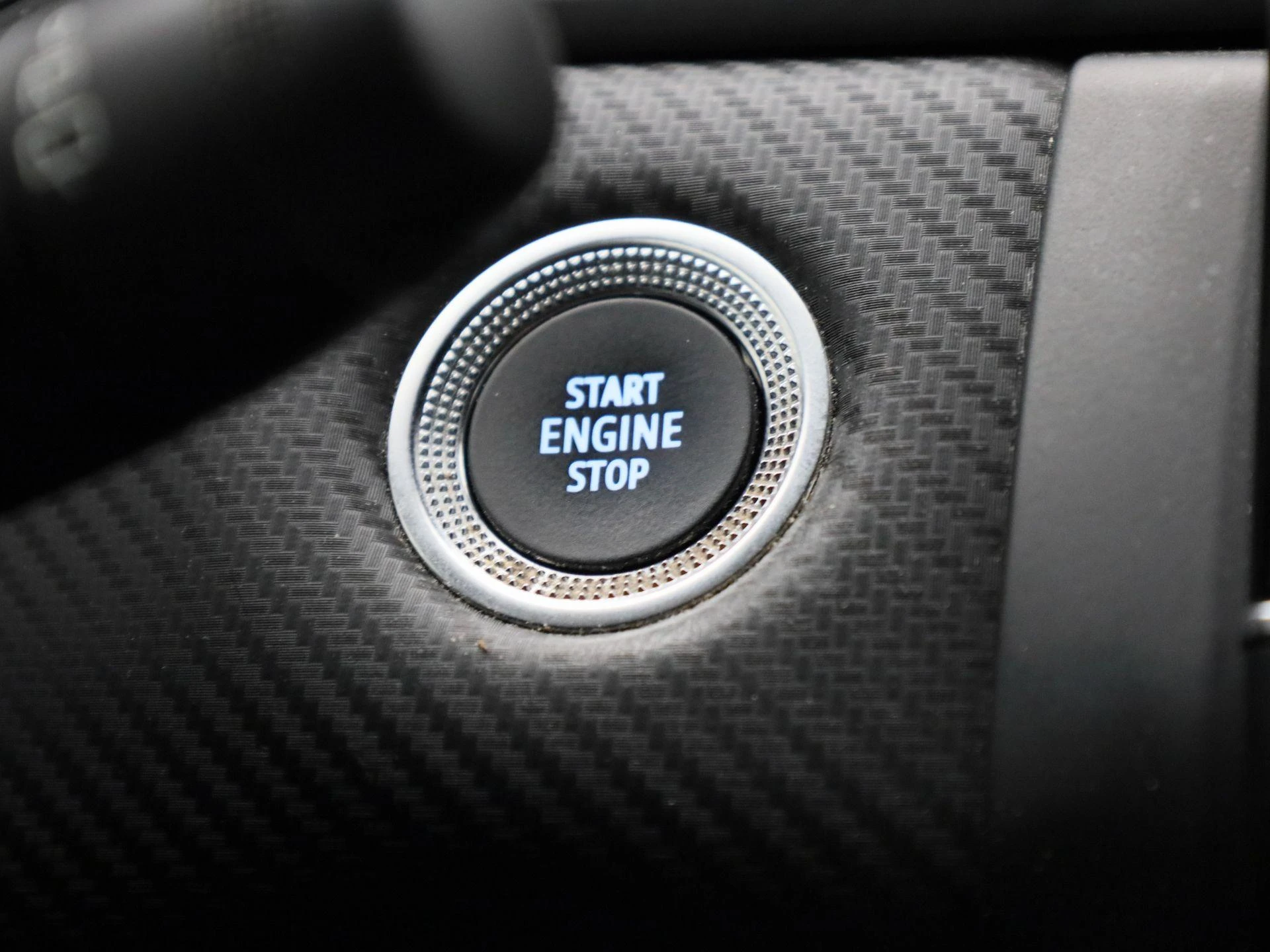 Renault-Captur-image-17