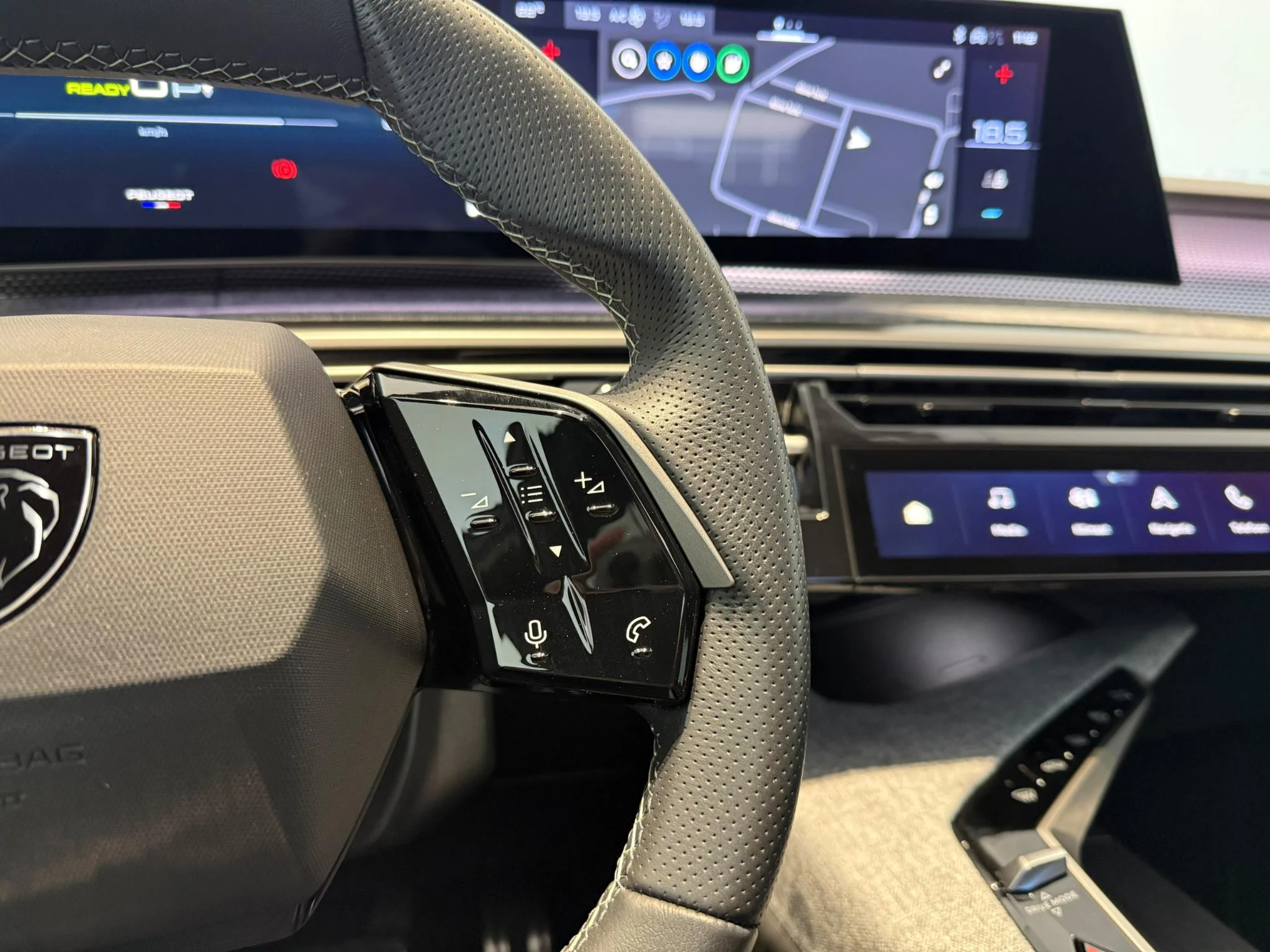 Peugeot-e-3008-image-21