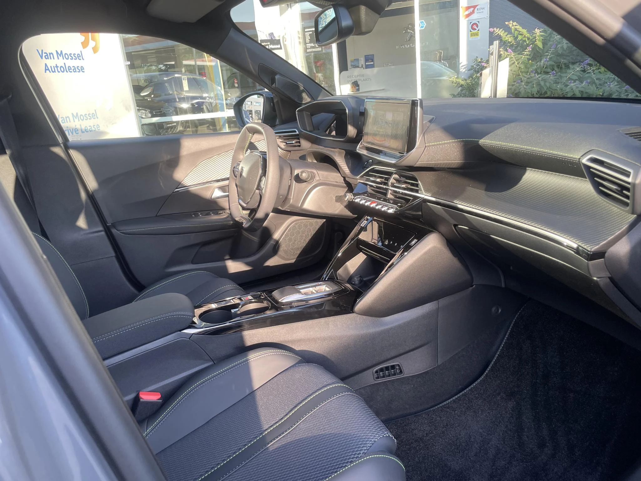 Peugeot-2008-image-15