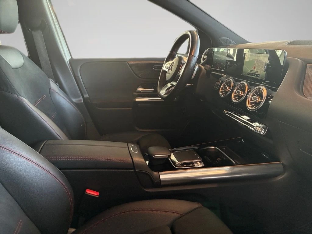 Mercedes-Benz-B-Klasse 250-image-14