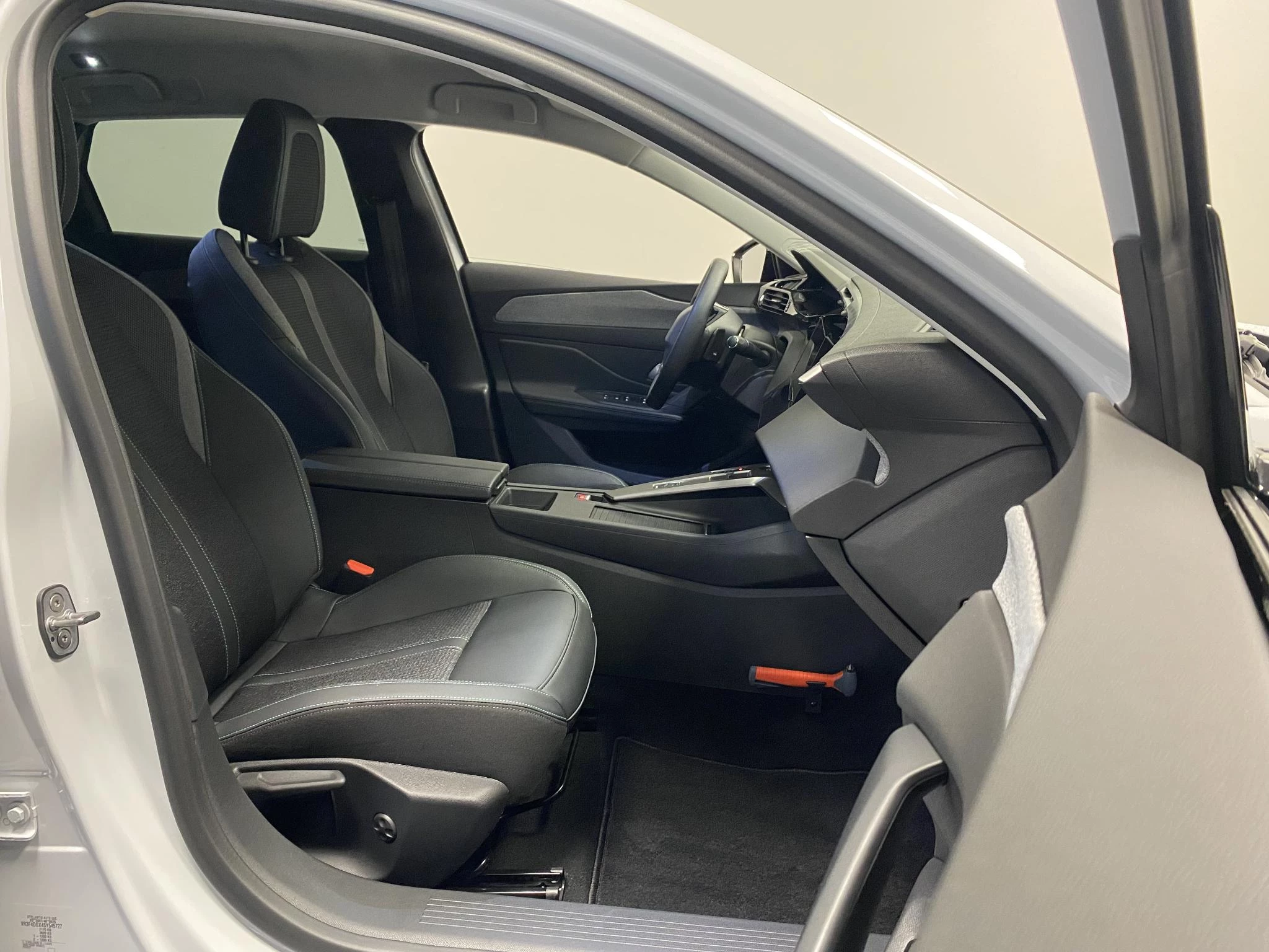 Peugeot-308-image-16