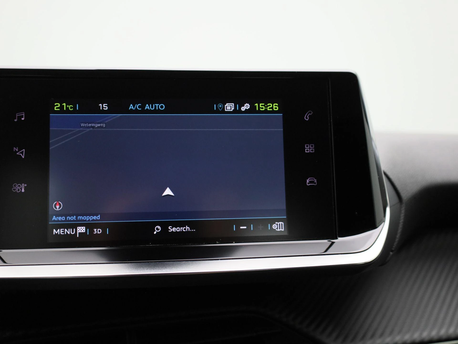 Peugeot-e-208-image-21