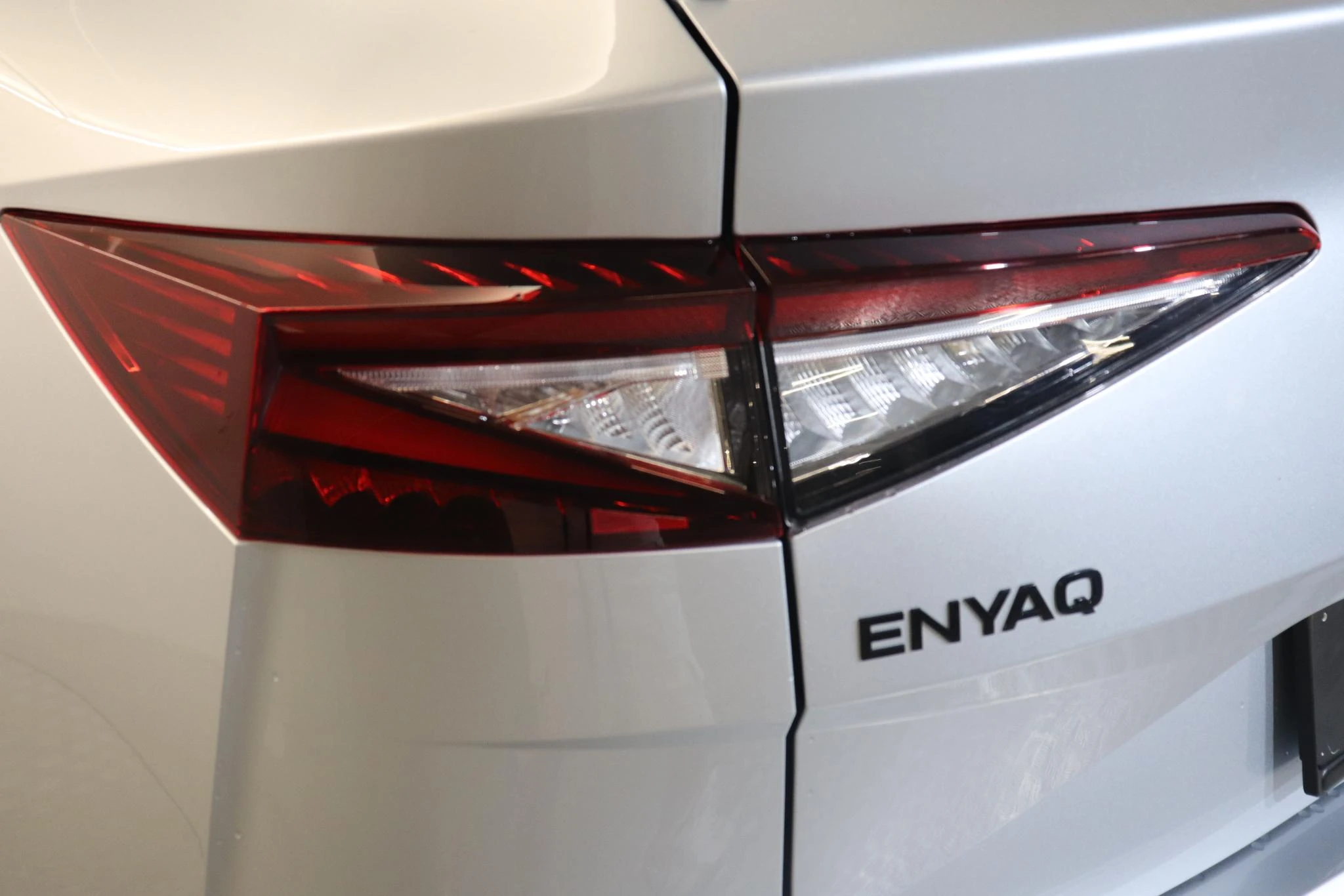 Škoda-Enyaq iV-image-10