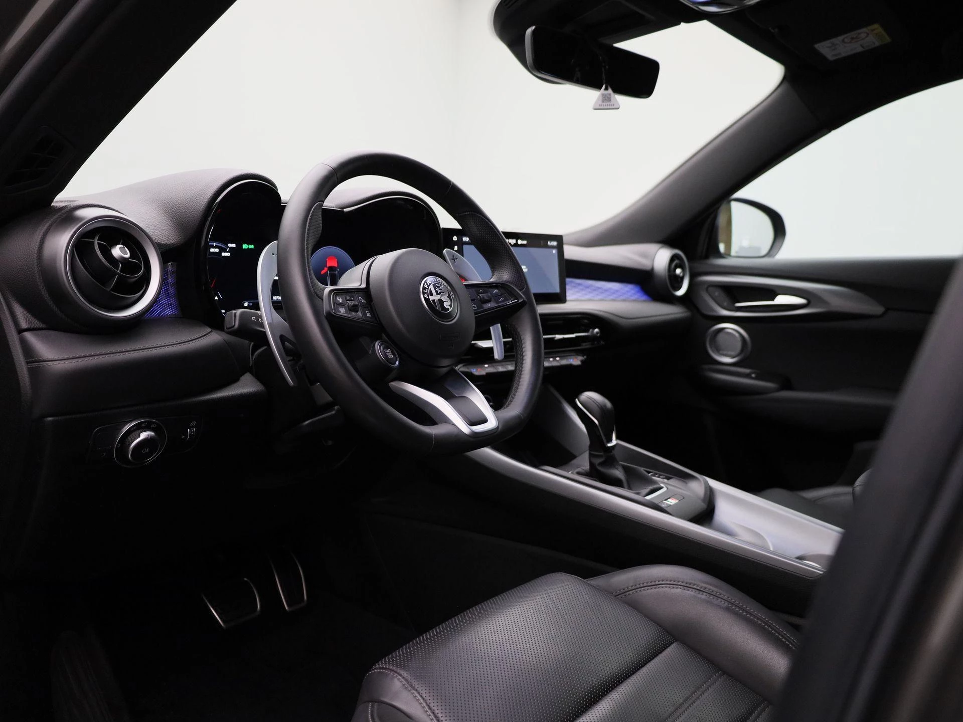 Alfa Romeo-Tonale-image-37