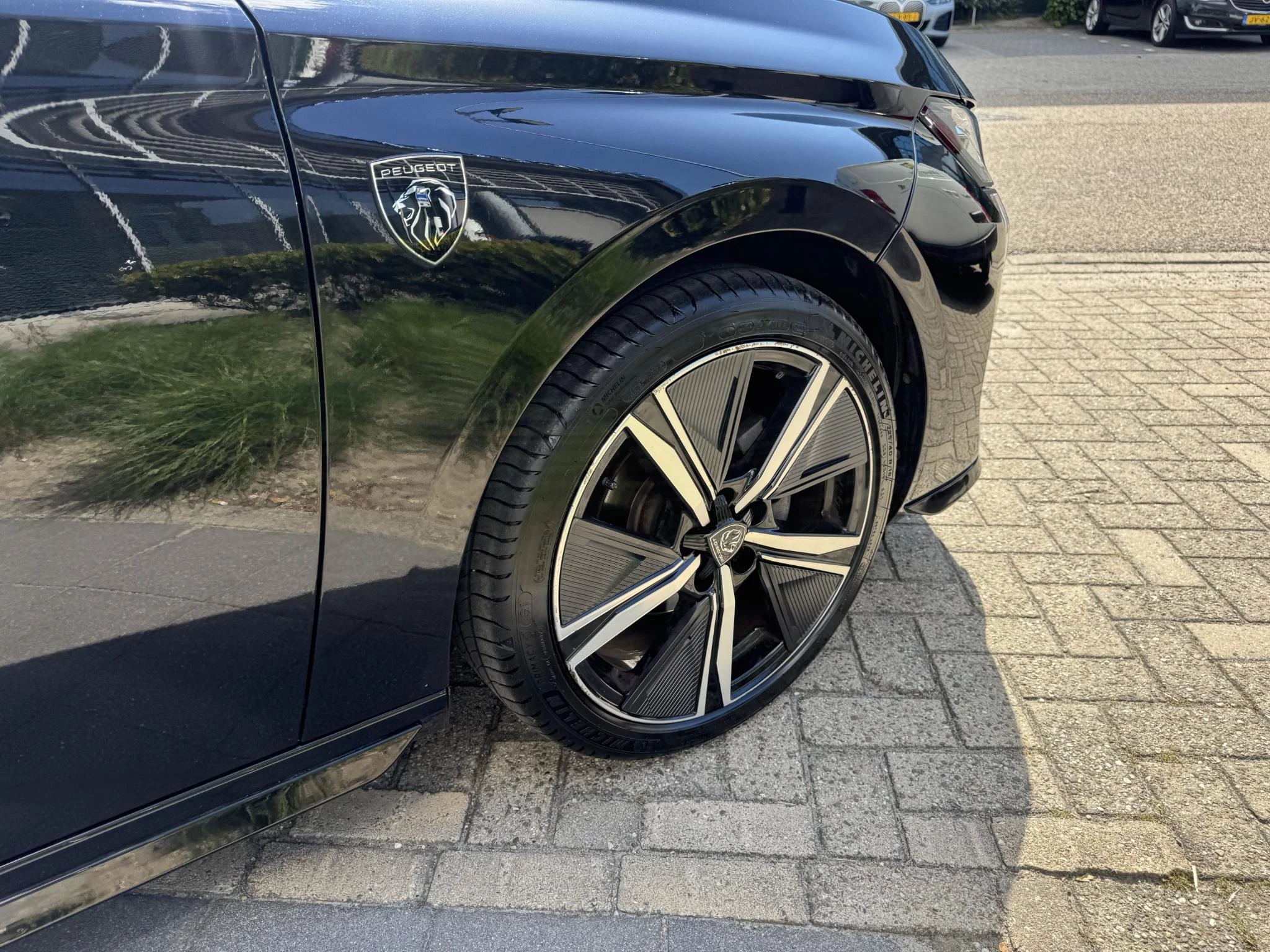 Peugeot-308-image-14