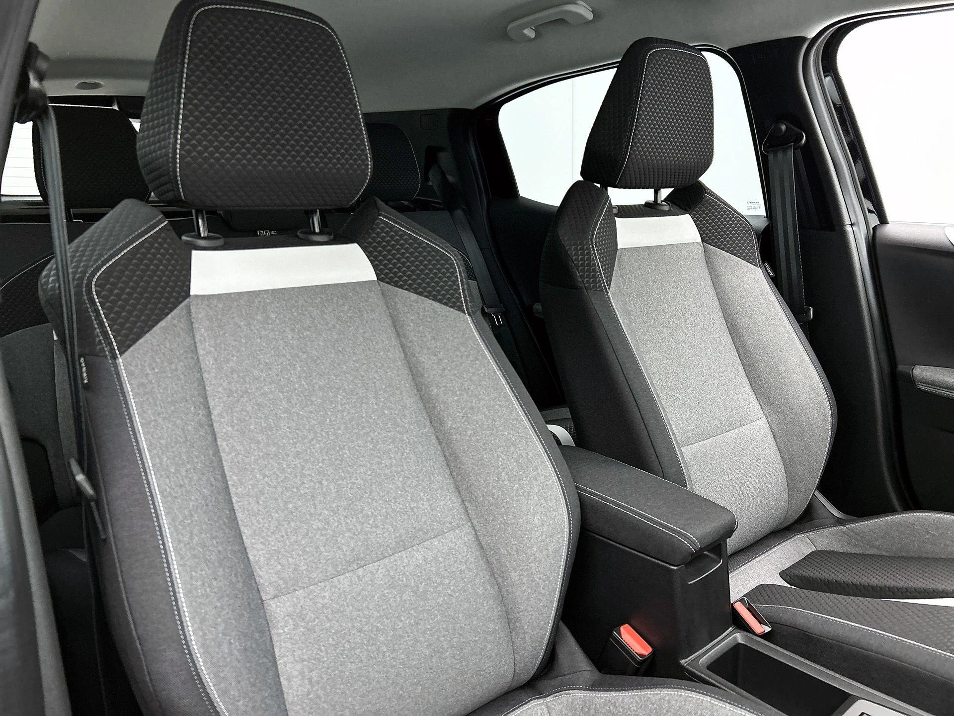 Opel-Frontera-image-29