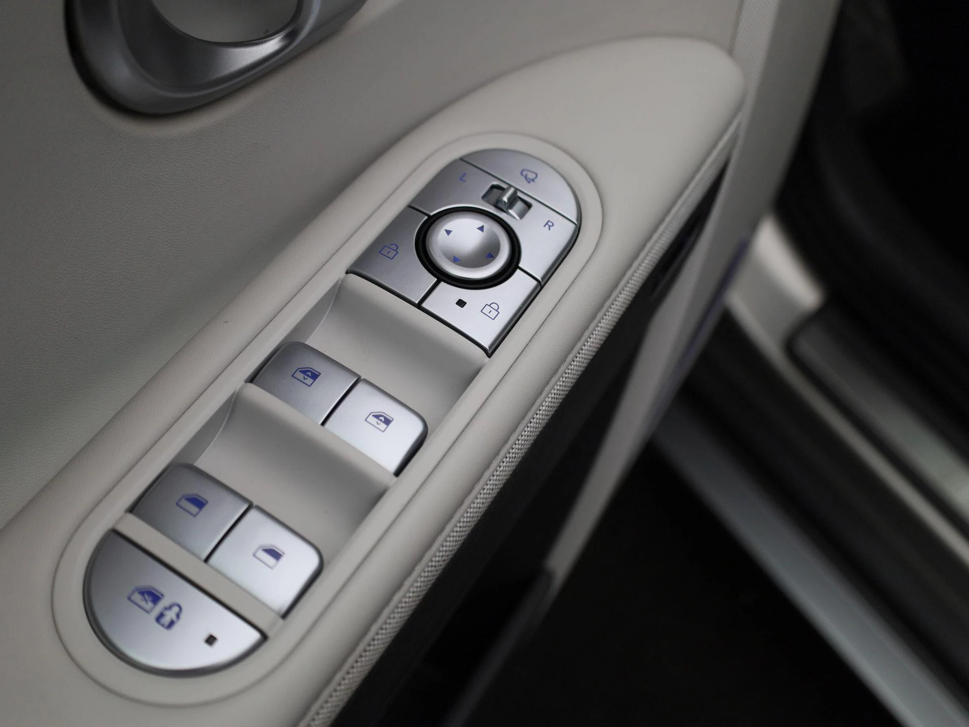 Hyundai-IONIQ 5-image-37