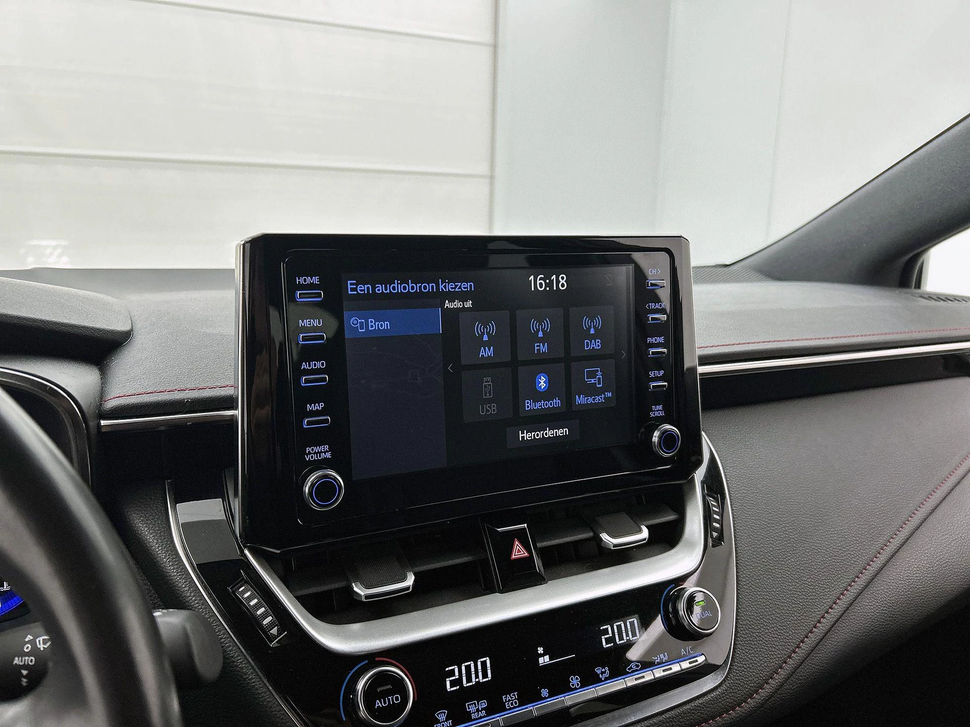 Toyota-Corolla-image-12