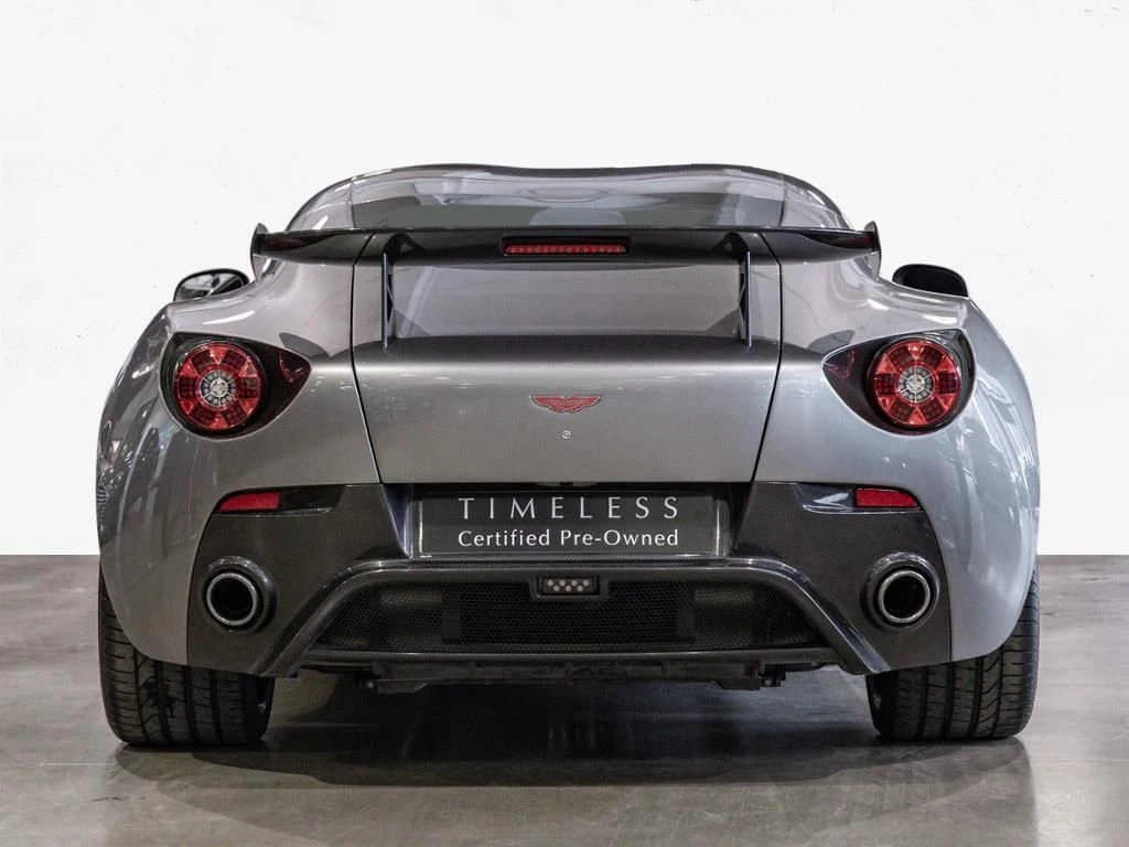 Aston Martin-V12 Vantage-image-24