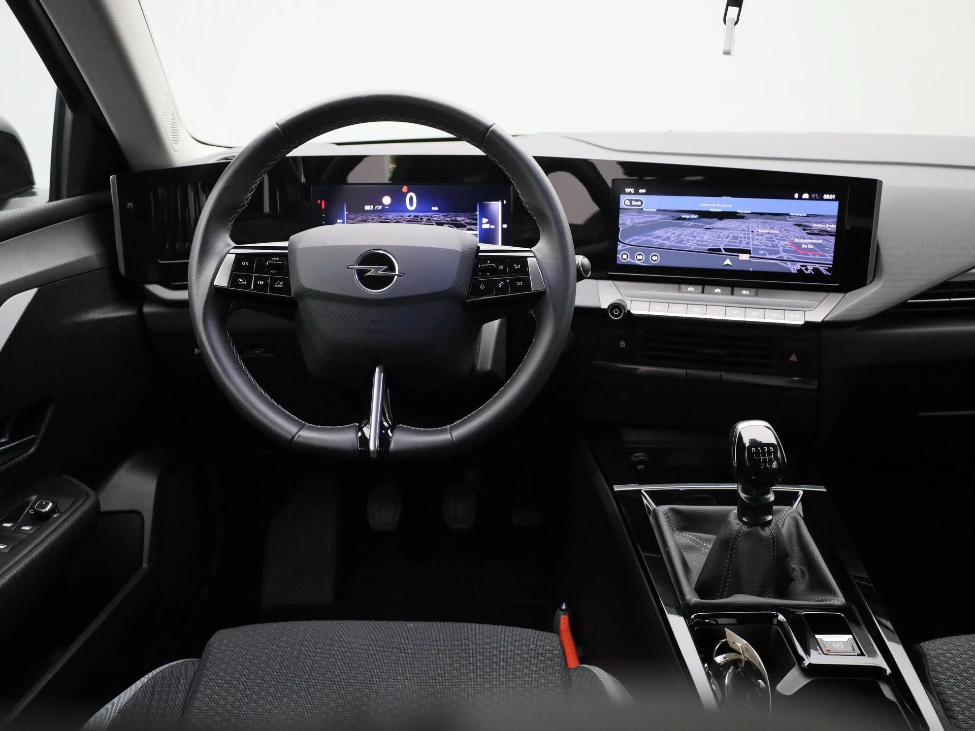 Opel-Astra-image-6