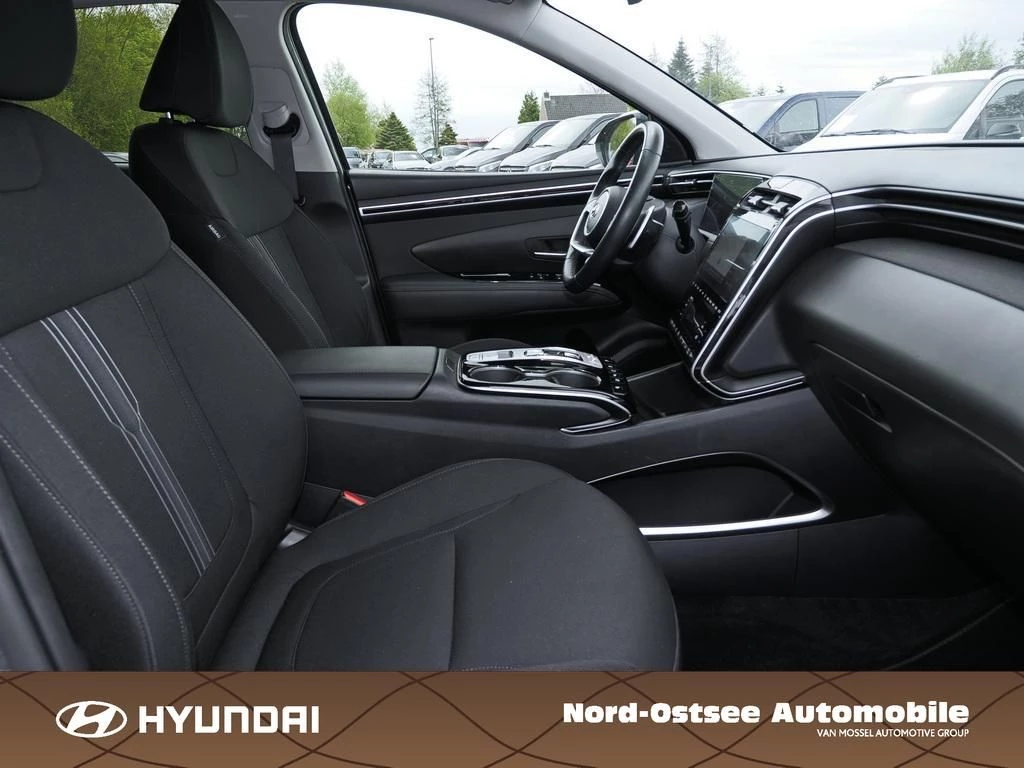 Hyundai Tucson 1.6 T-GDI TREND PHEV 4WD SHZ LHZ LED NAVI TrendNX4 TUCSON 1.6 T-GDI TREND PHEV 4WD SHZ LHZ LED NAVI Trend