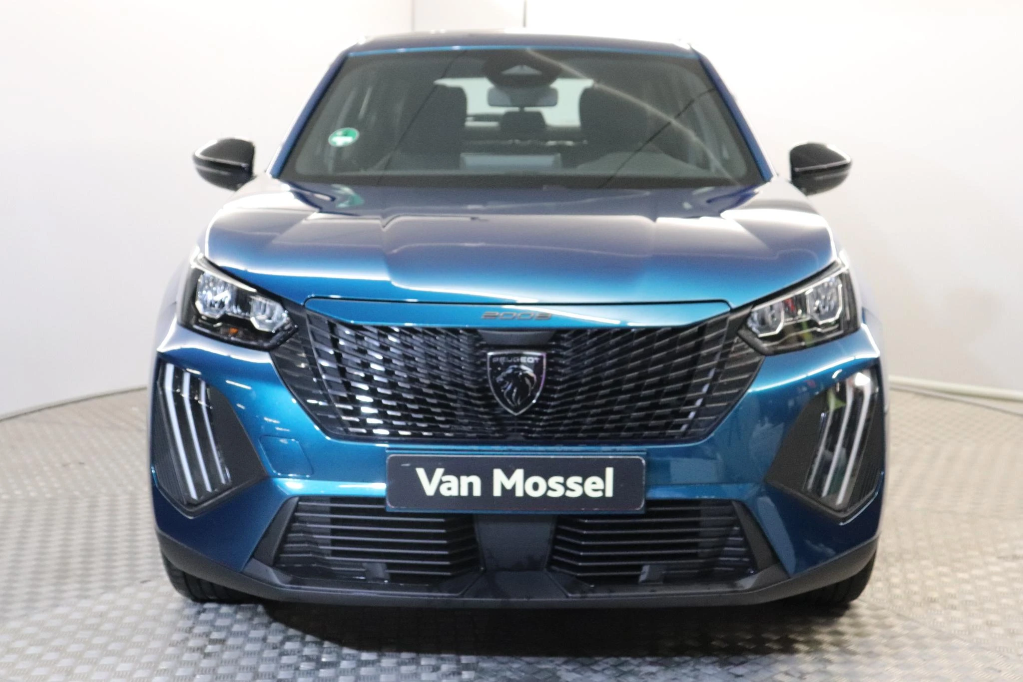 Peugeot-2008-image-1