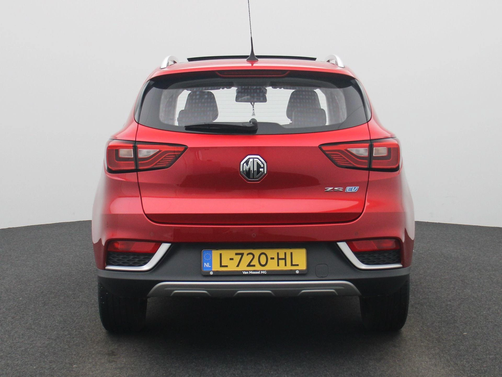 MG ZS EV Luxury 45 kWh