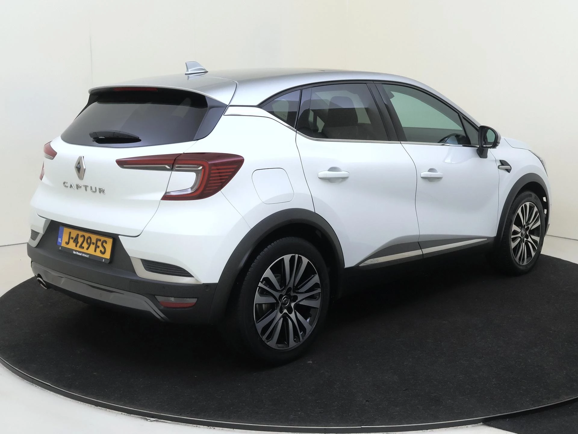 Renault Captur 1.3 TCe 155 Initiale Paris
