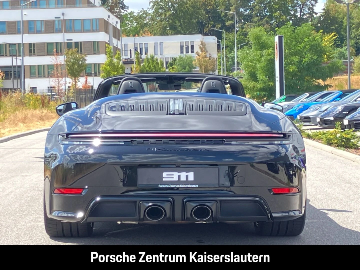 Porsche-911-image-9