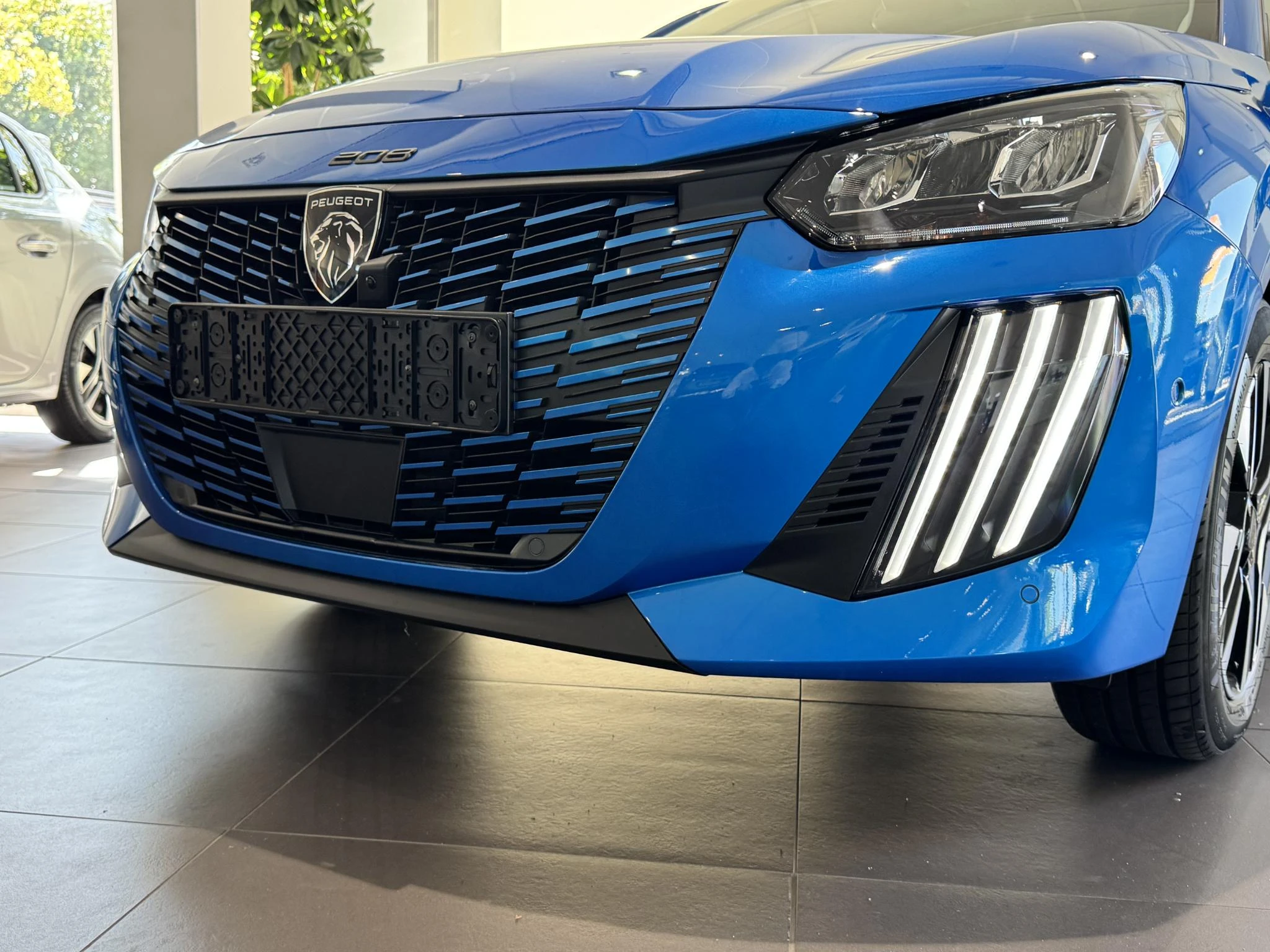 Peugeot 208 1.2 Hybrid 110 e-DCS6 GT