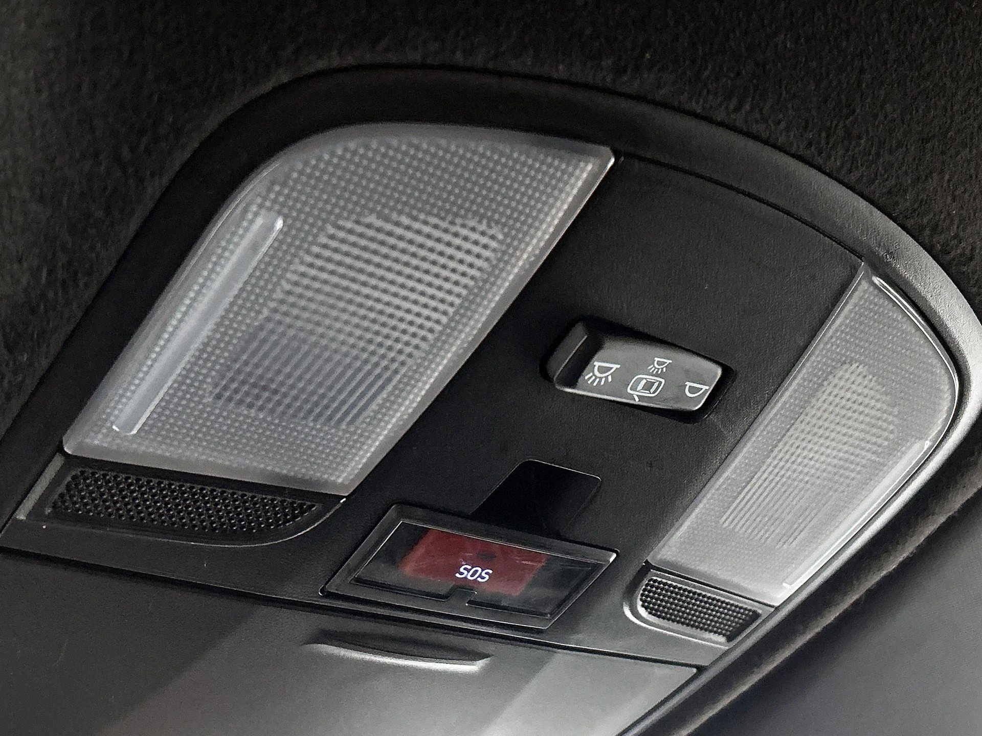 Hyundai-Kona-image-11