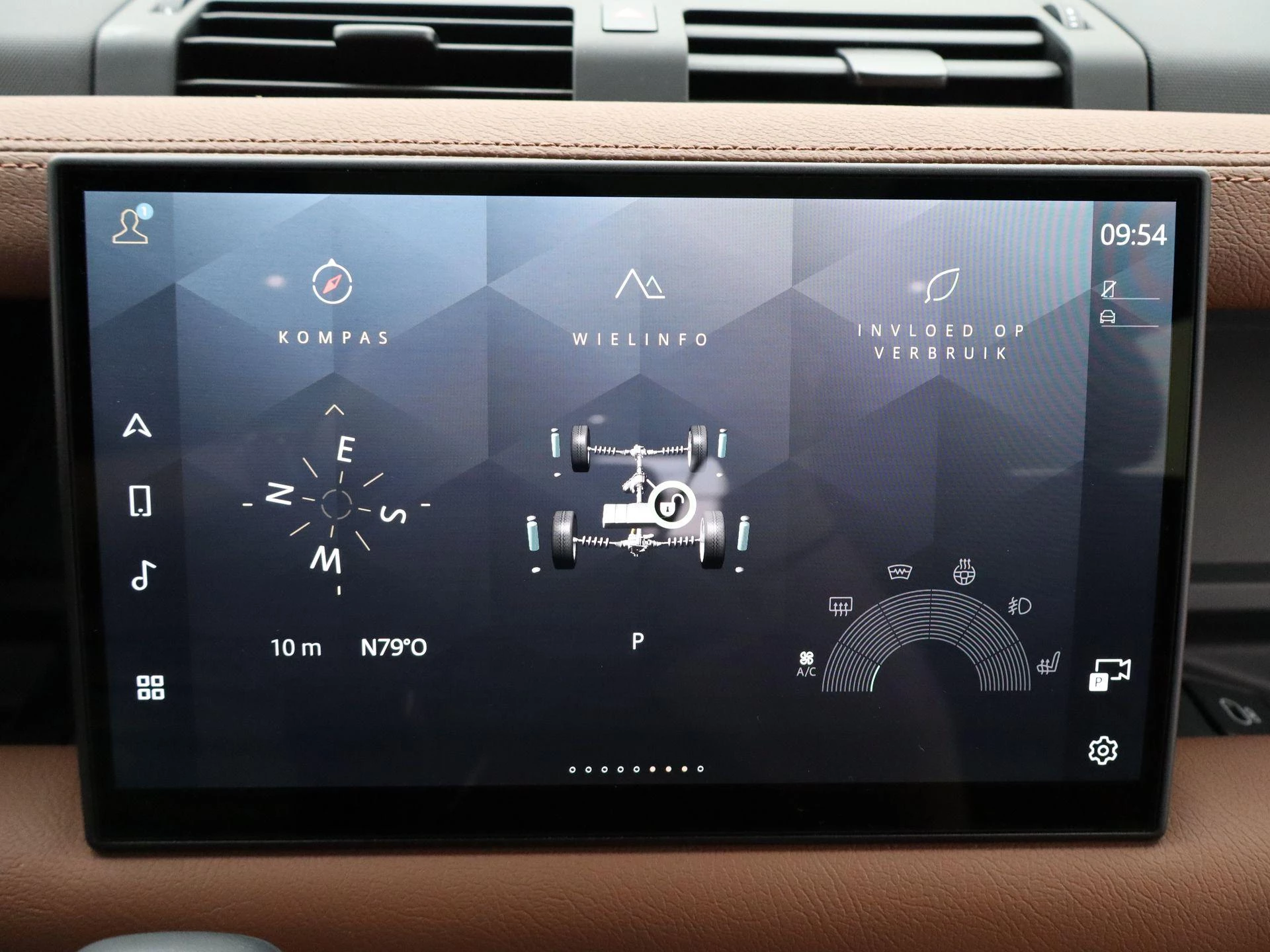 Land Rover Defender P300e X-dynamic SE