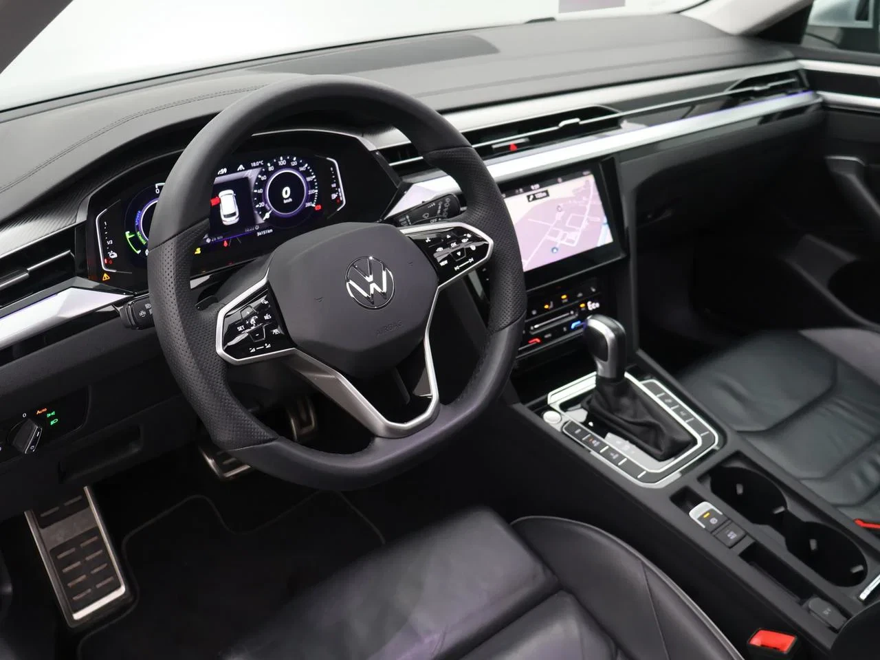 Volkswagen-Arteon-image-7