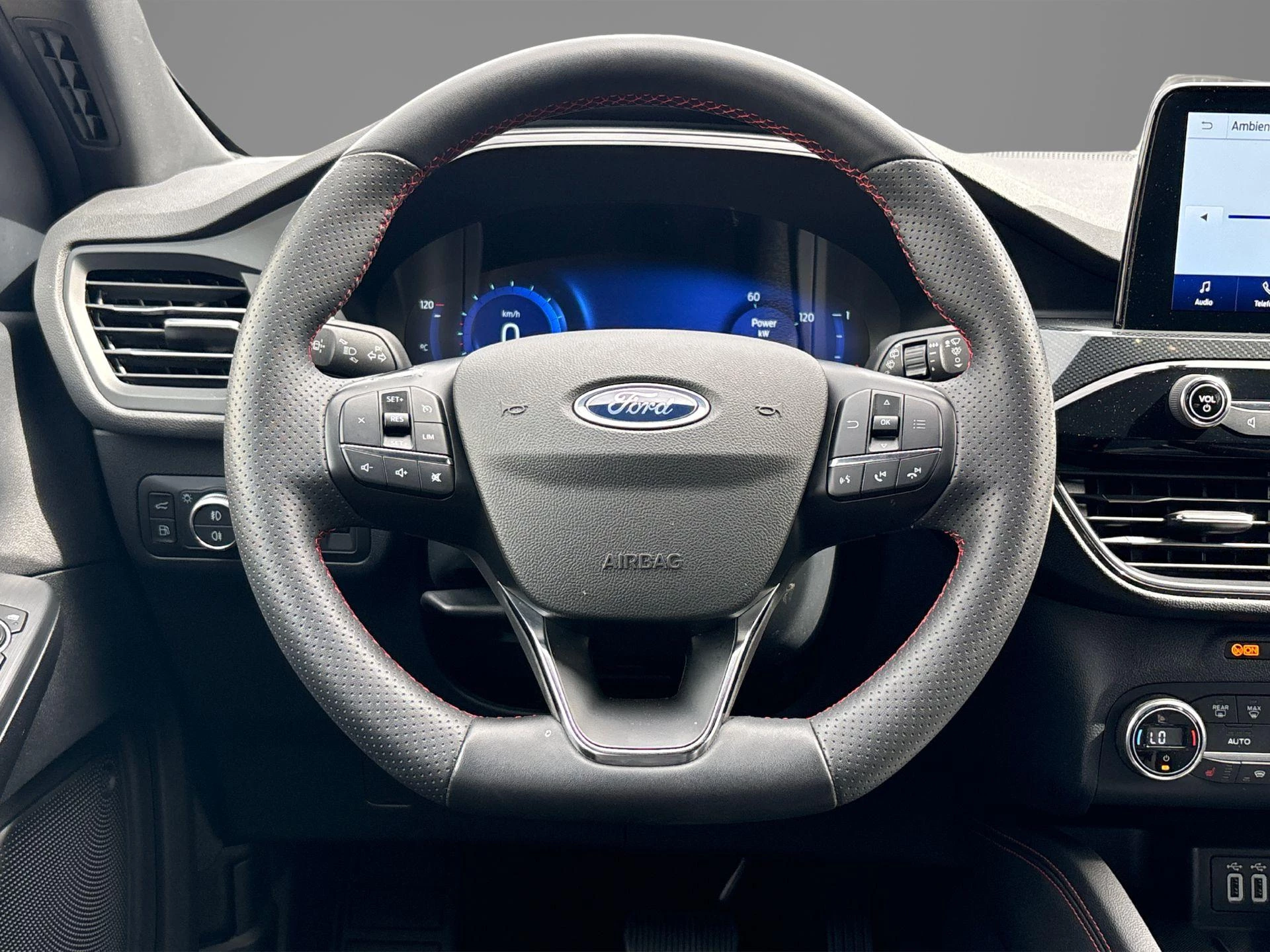 Ford-Kuga-image-30