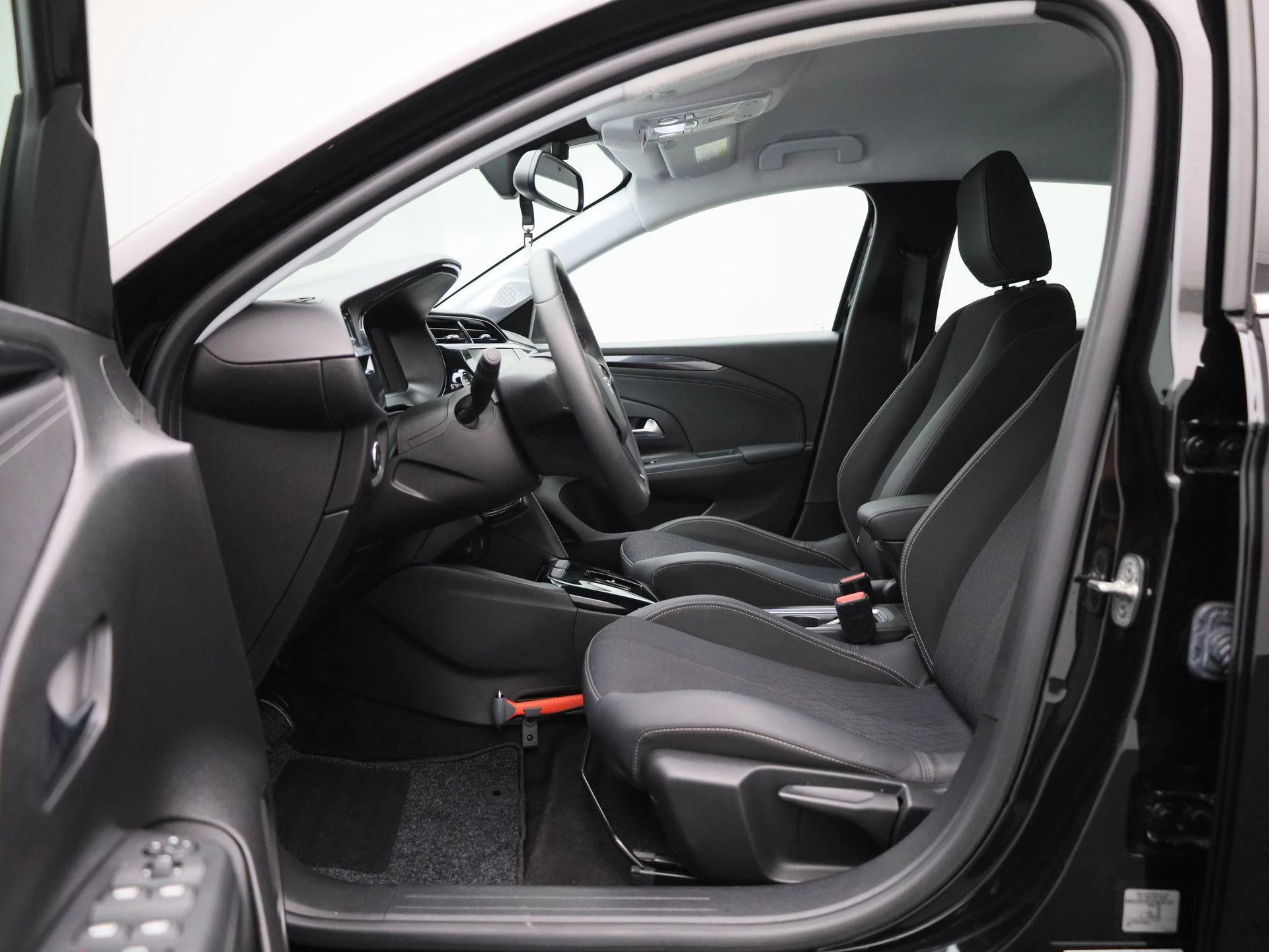 Opel-Corsa-e-image-10