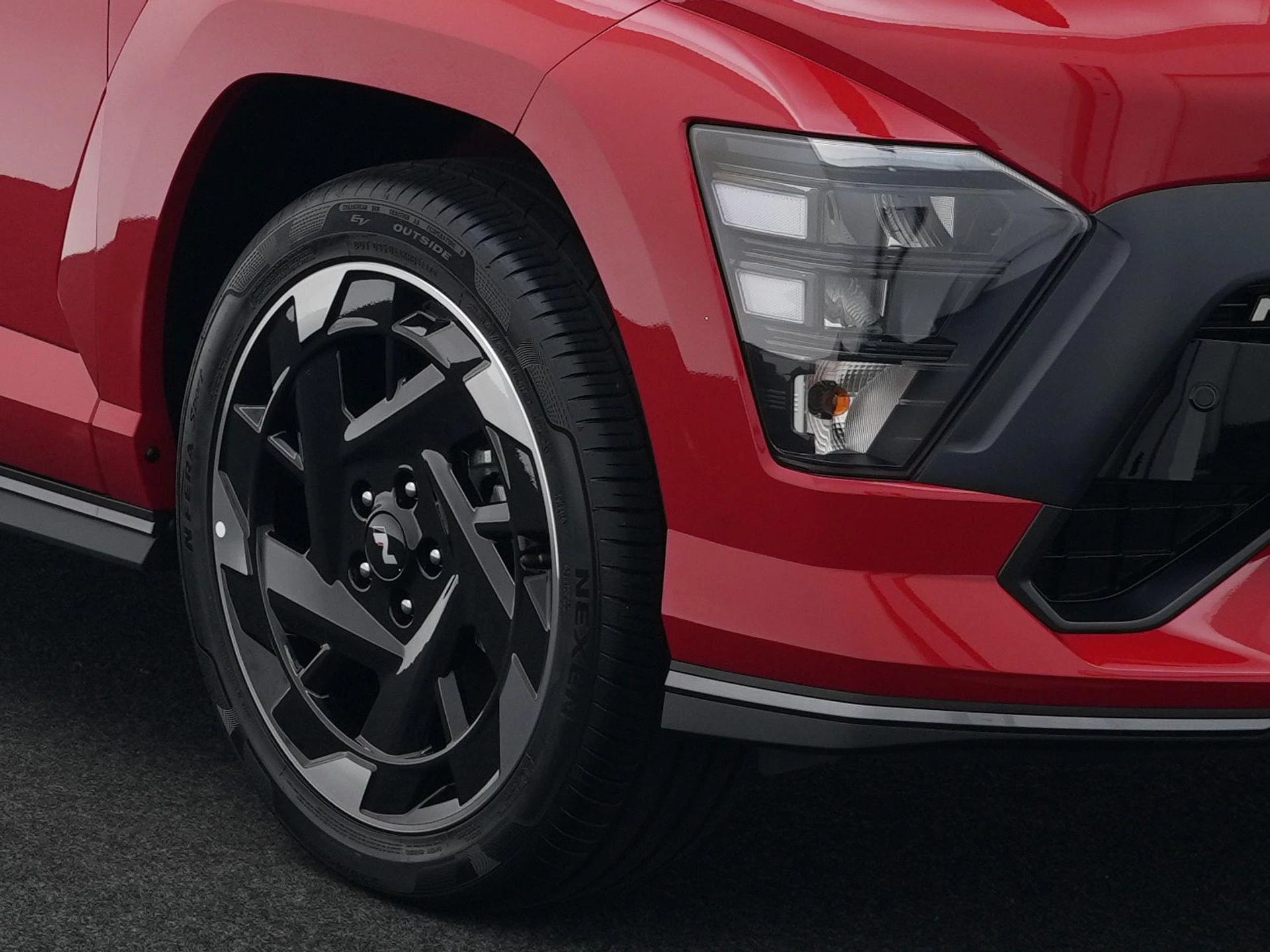 Hyundai-Kona-image-10